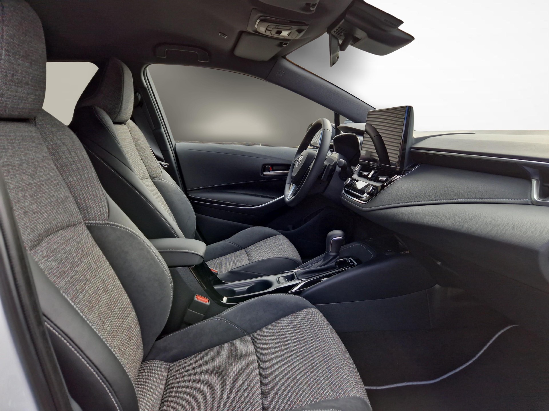 TOYOTA Corolla Touring Sports 2.0 HSD Swiss Edition-image-9
