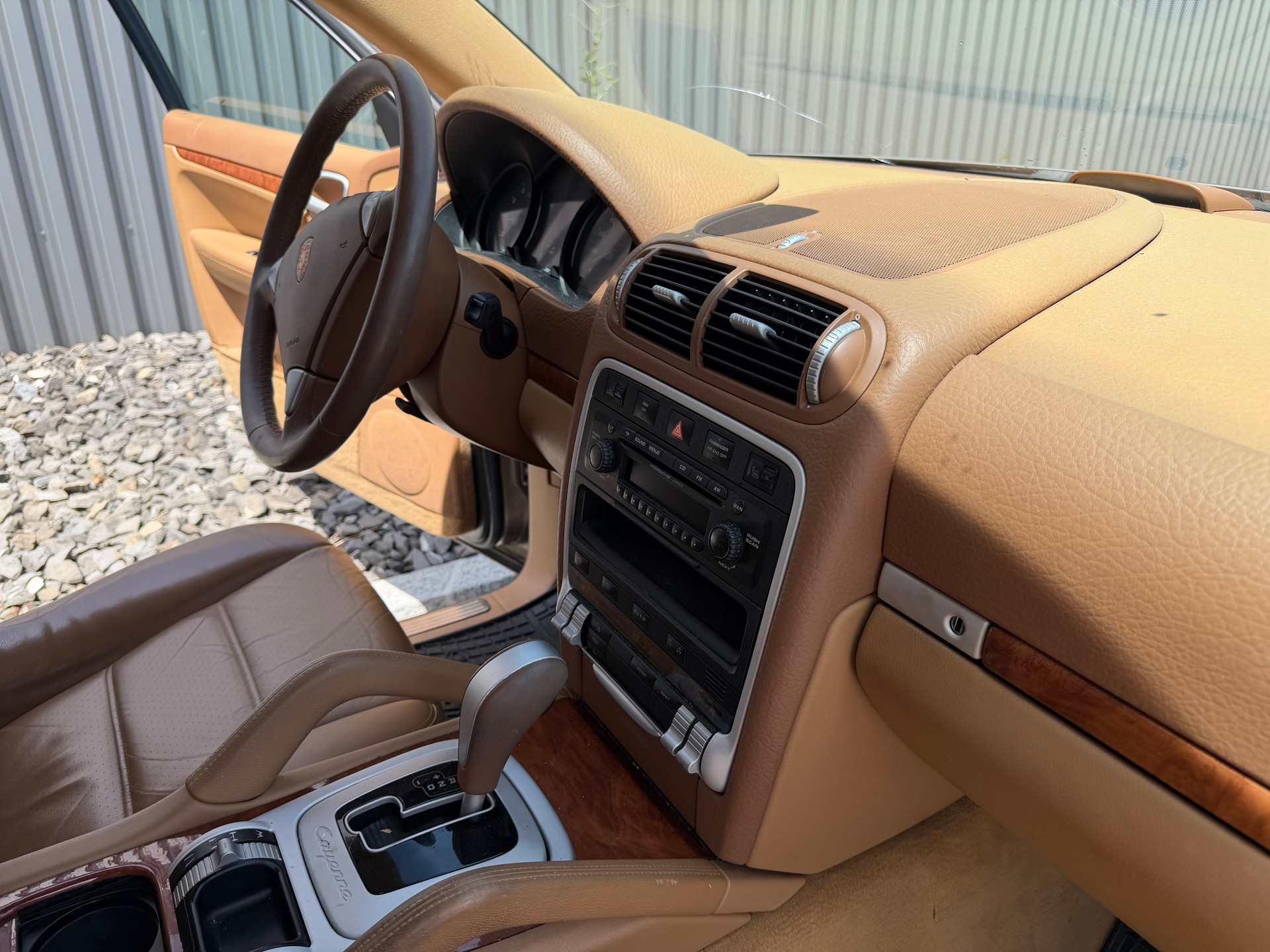 PORSCHE Cayenne-image-12