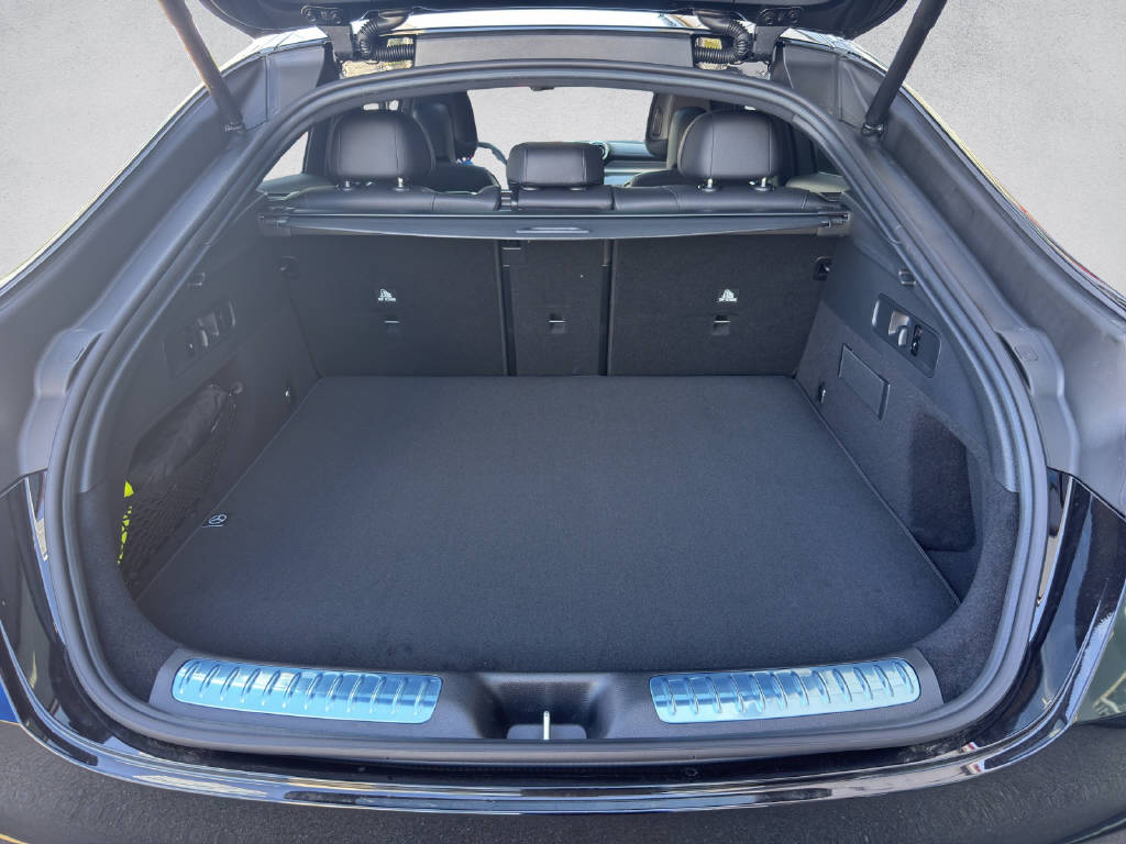 MERCEDES-BENZ GLC 220 d AMG Line 4Matic Coupé-image-7