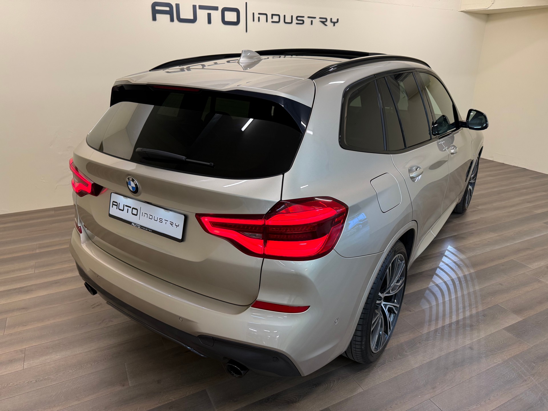BMW X3 xDrive 30d M Sport Steptronic-showroom-element-3