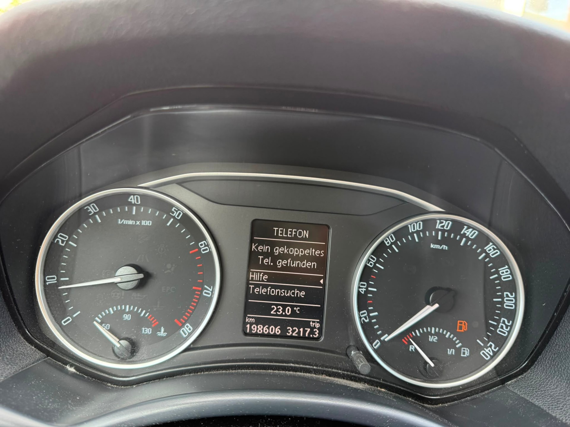 SKODA Octavia Combi 1.8 TSI Scout 4x4-image-10
