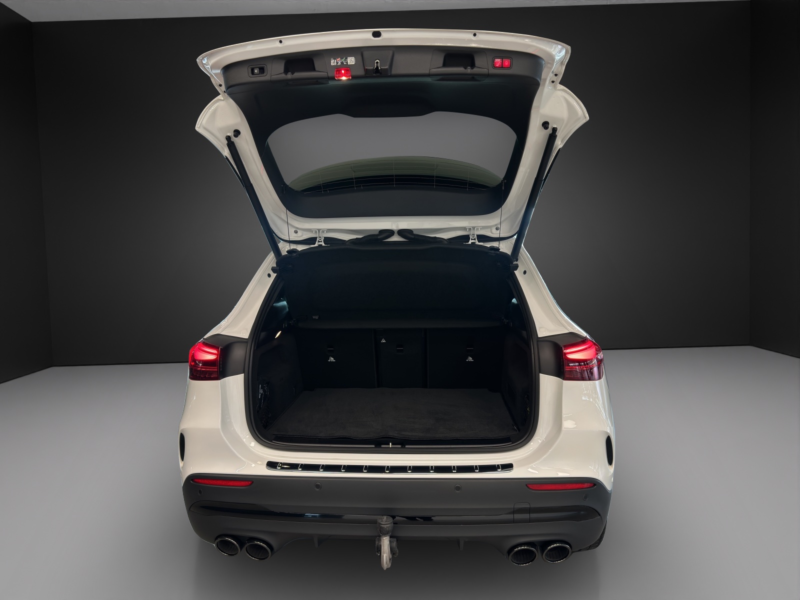 MERCEDES-BENZ GLA AMG 45 S 4M+8G-DCT-image-6