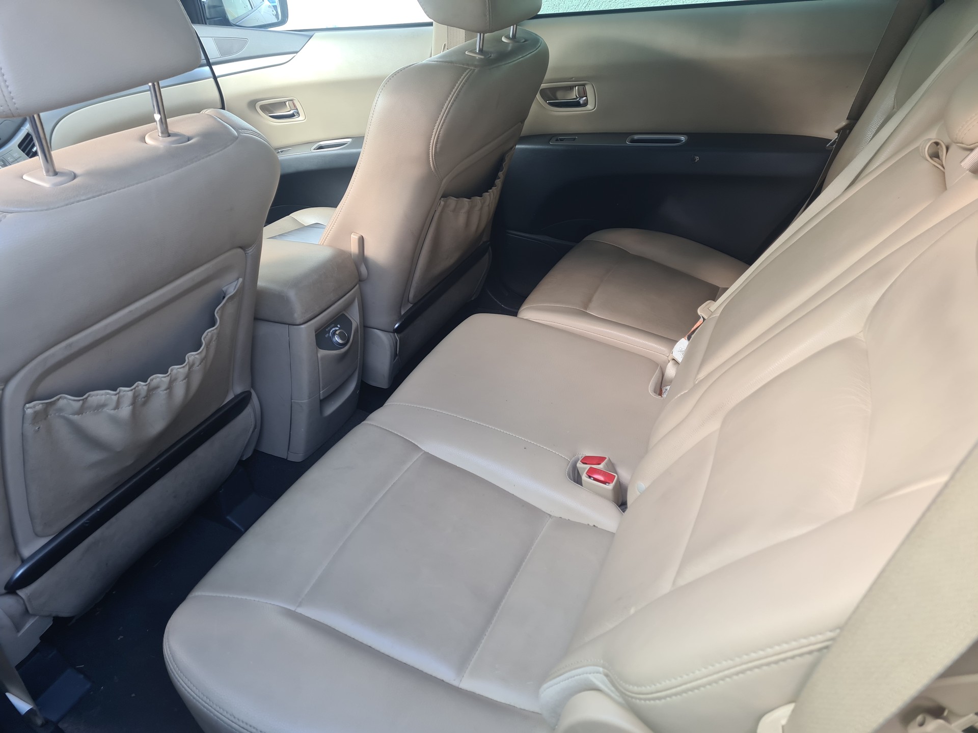 SUBARU Tribeca 3.6 AWD Executive-image-4