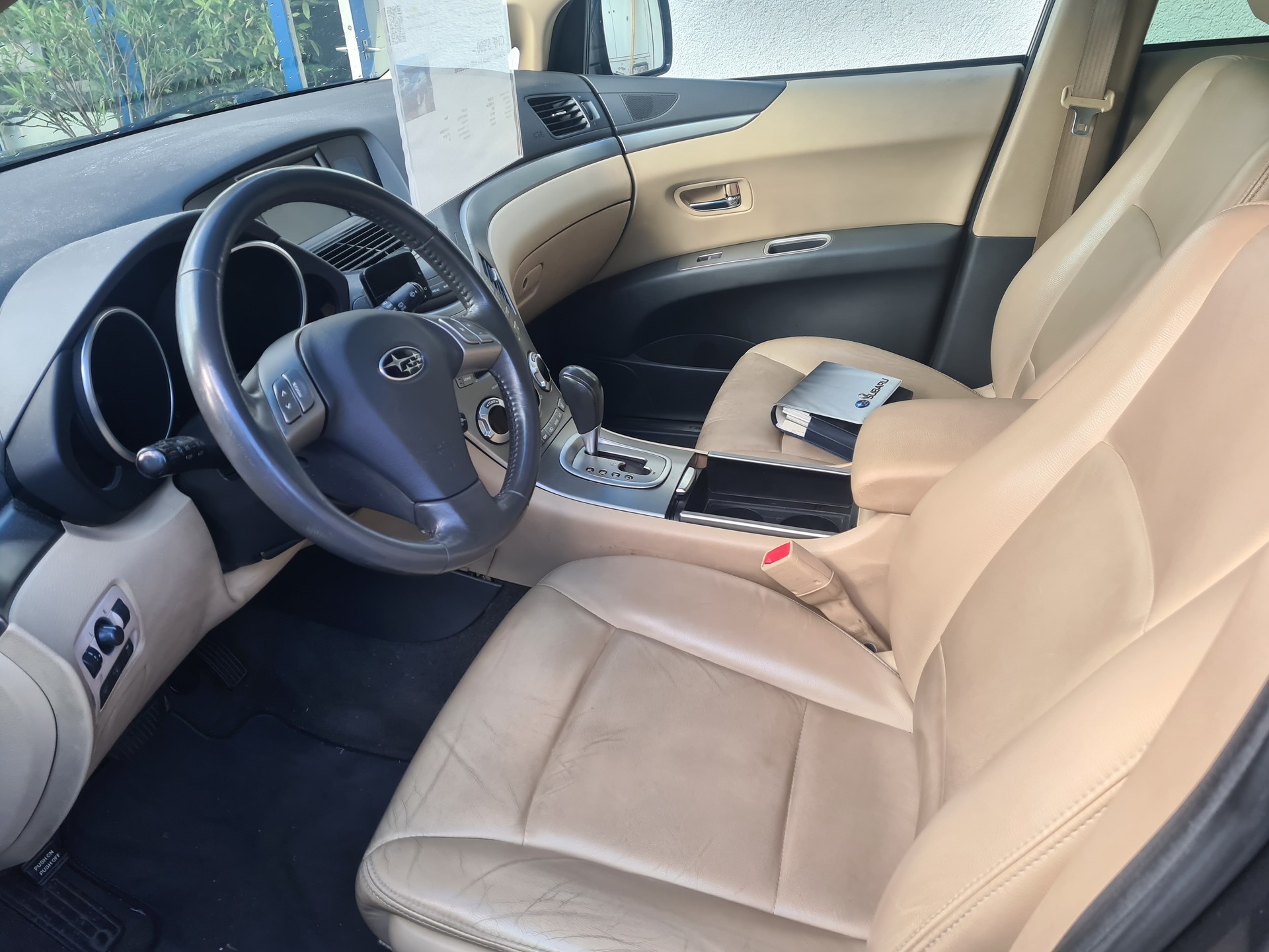 SUBARU Tribeca 3.6 AWD Executive-showroom-element-3