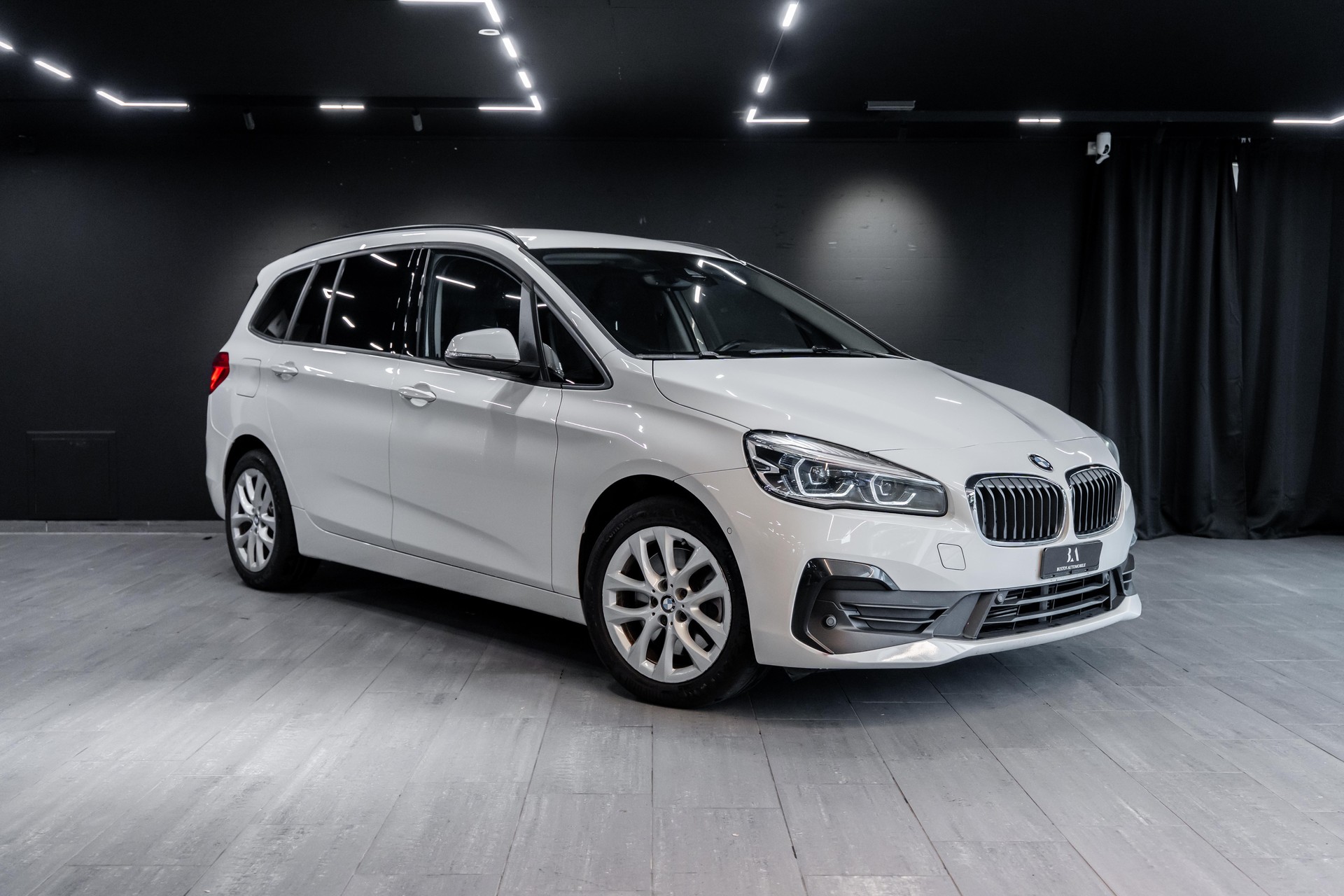 BMW 218d xDrive Gran Tourer Steptronic / CH Auto / Head Up Display / Sitzheizung / 8 Fach Räder / Allrad
