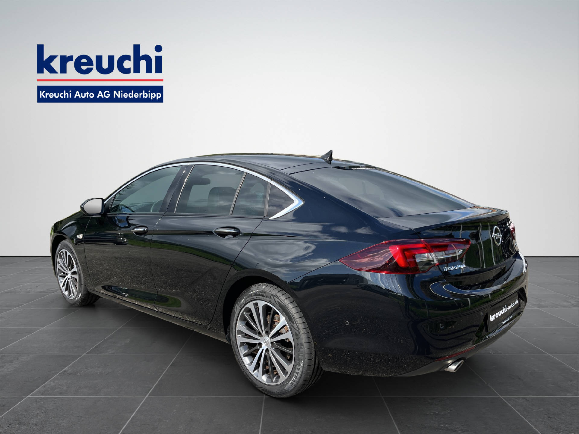OPEL Insignia Grand Sport 1.6 T Excellence-showroom-element-3