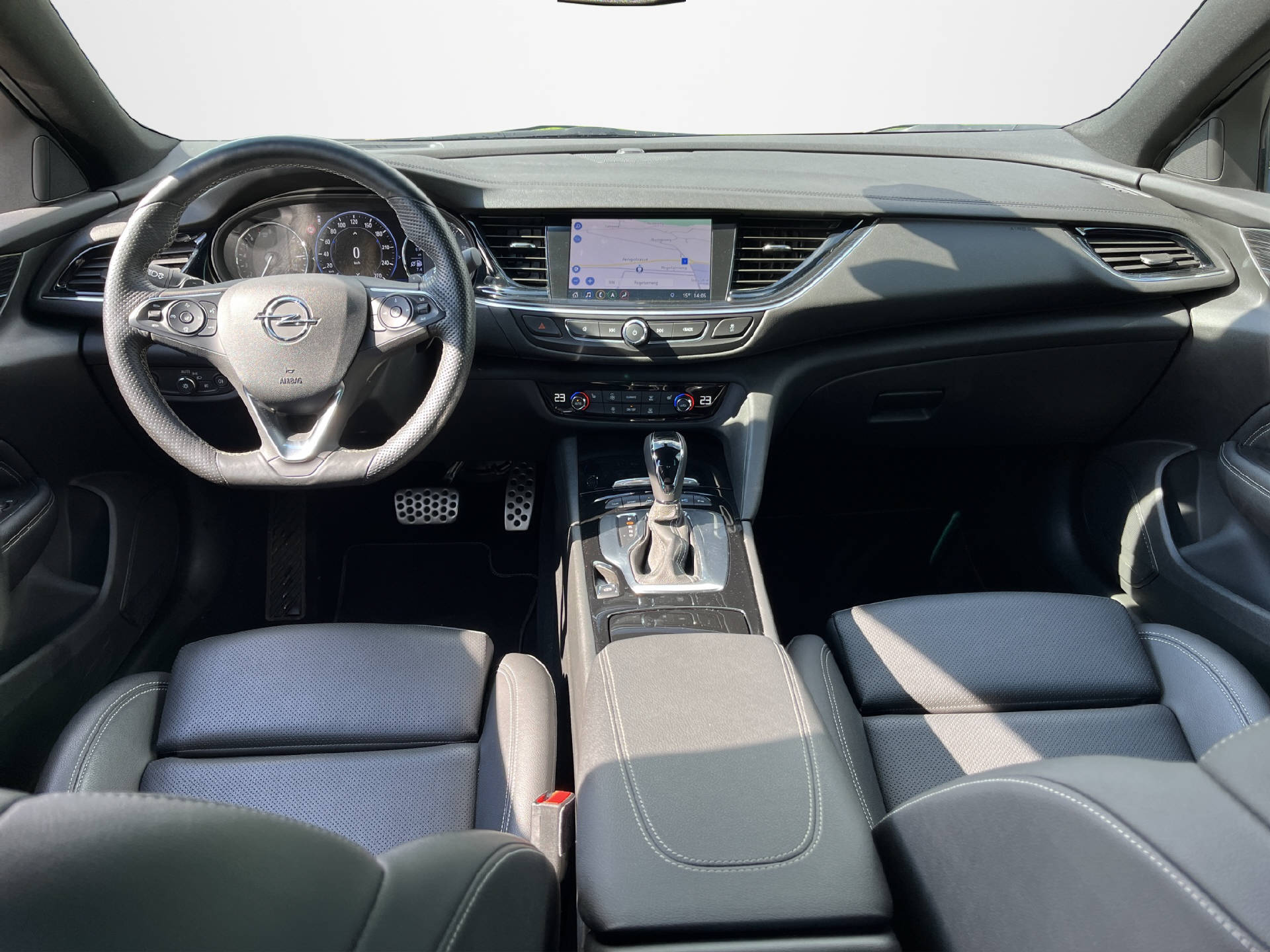 OPEL Insignia Grand Sport 1.6 T Excellence-image-7