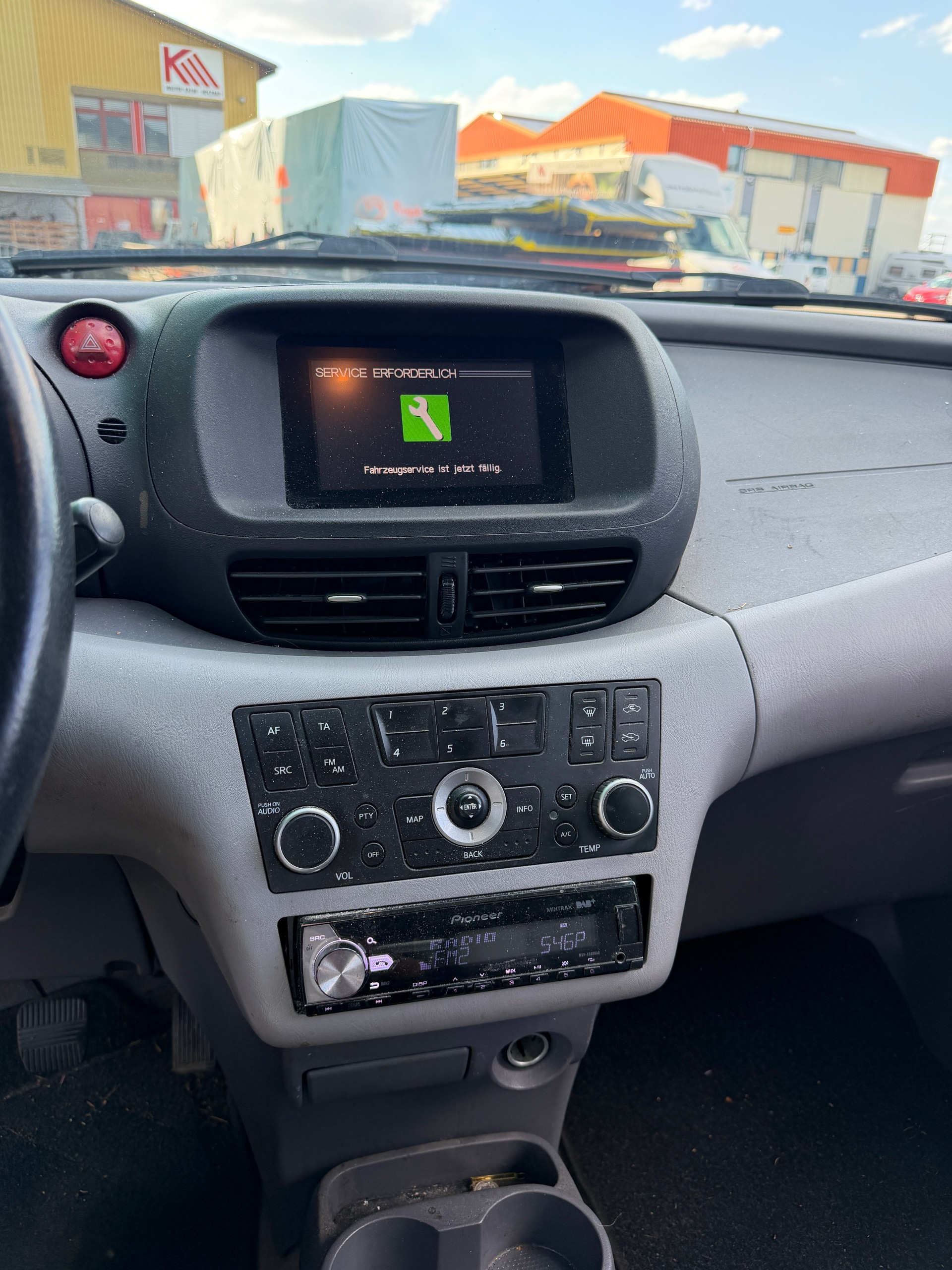 NISSAN Almera Tino 1.8 16V visia-image-9
