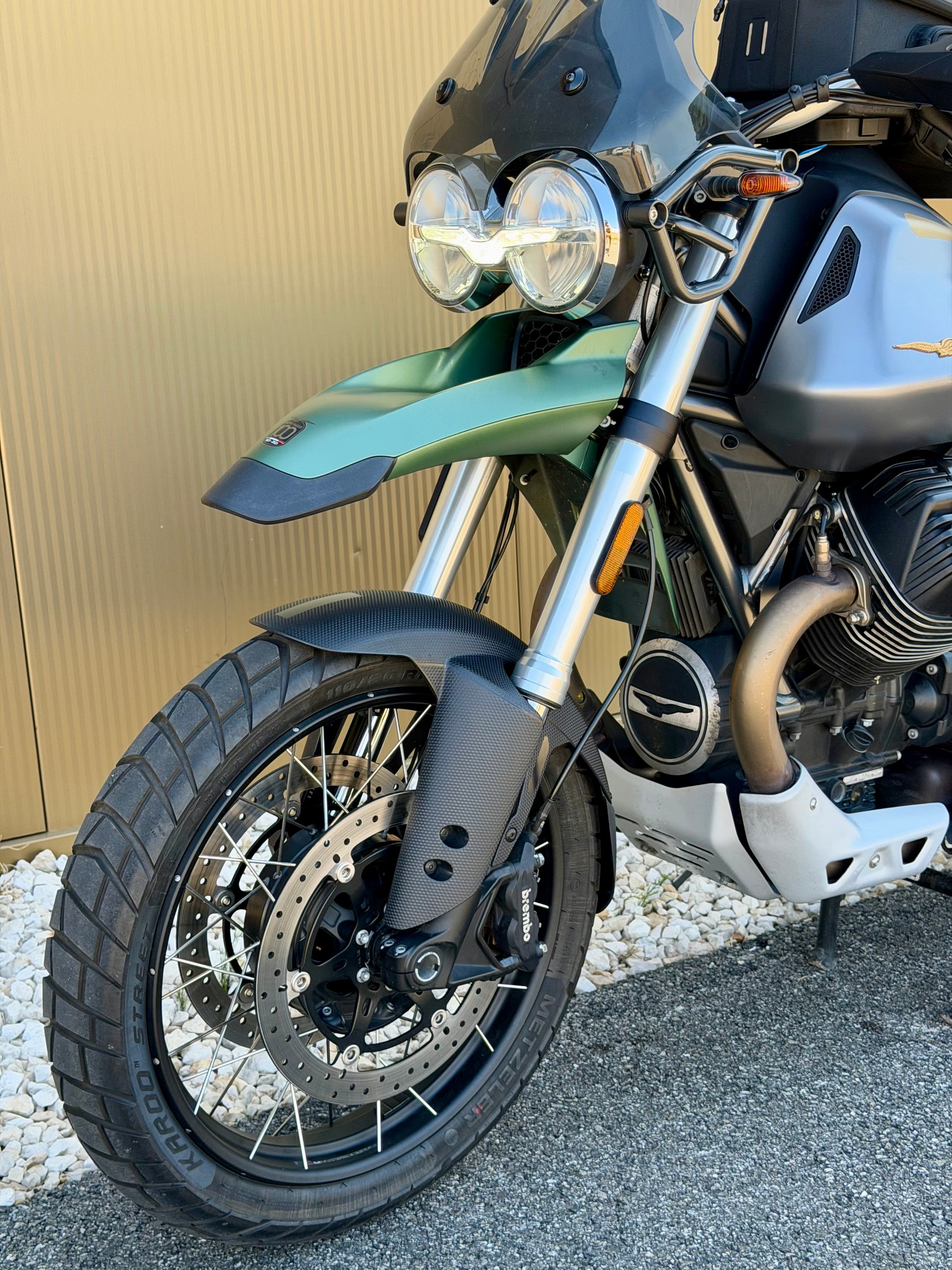 MOTO GUZZI V85 TT-image-8