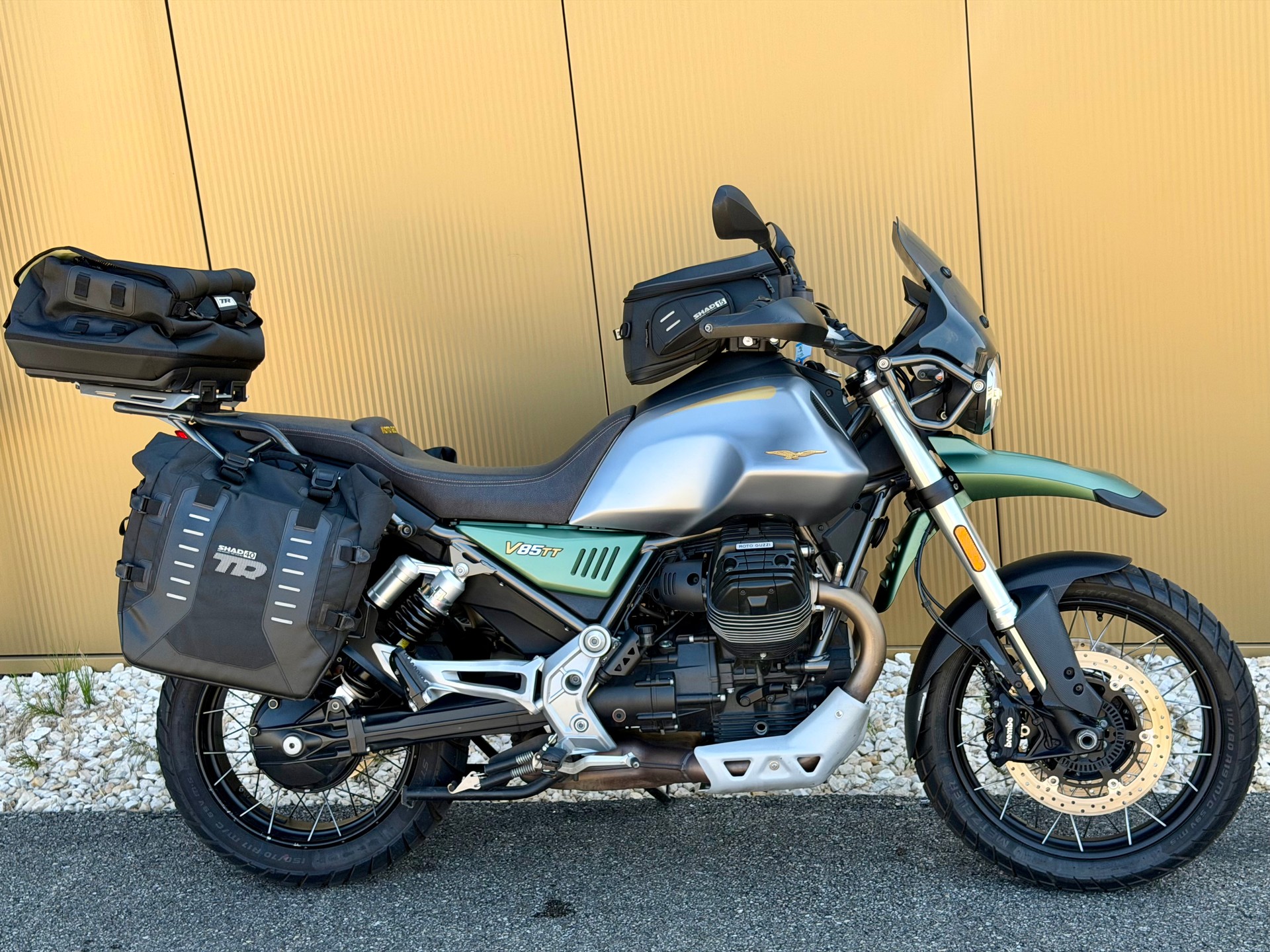 MOTO GUZZI V85 TT-image-3
