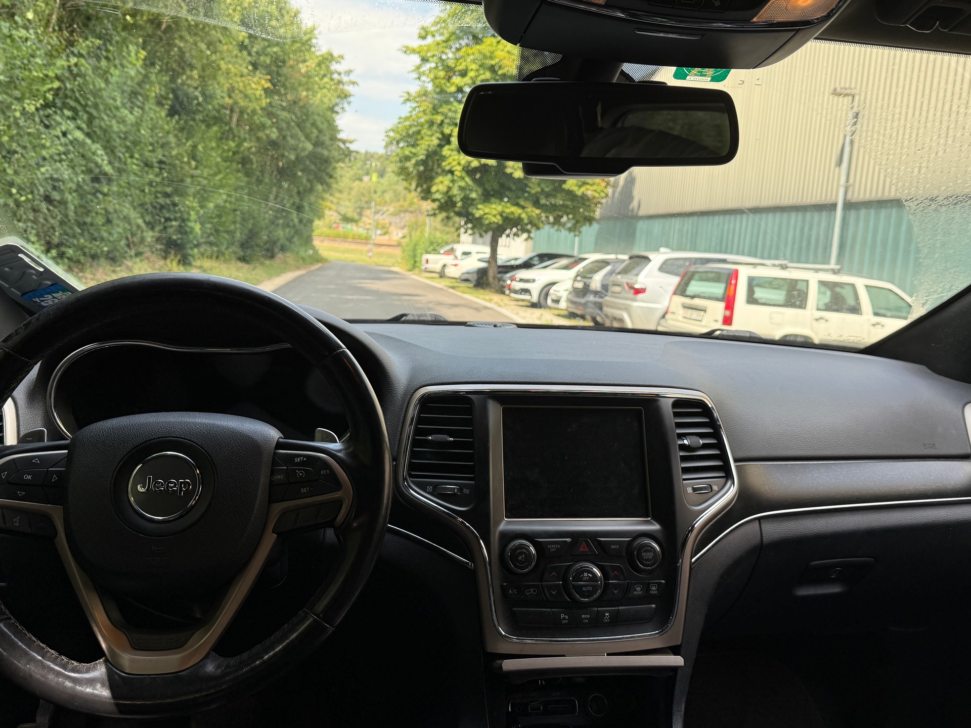 JEEP Grand Cherokee 3.0 CRD Overland Automatic-image-14