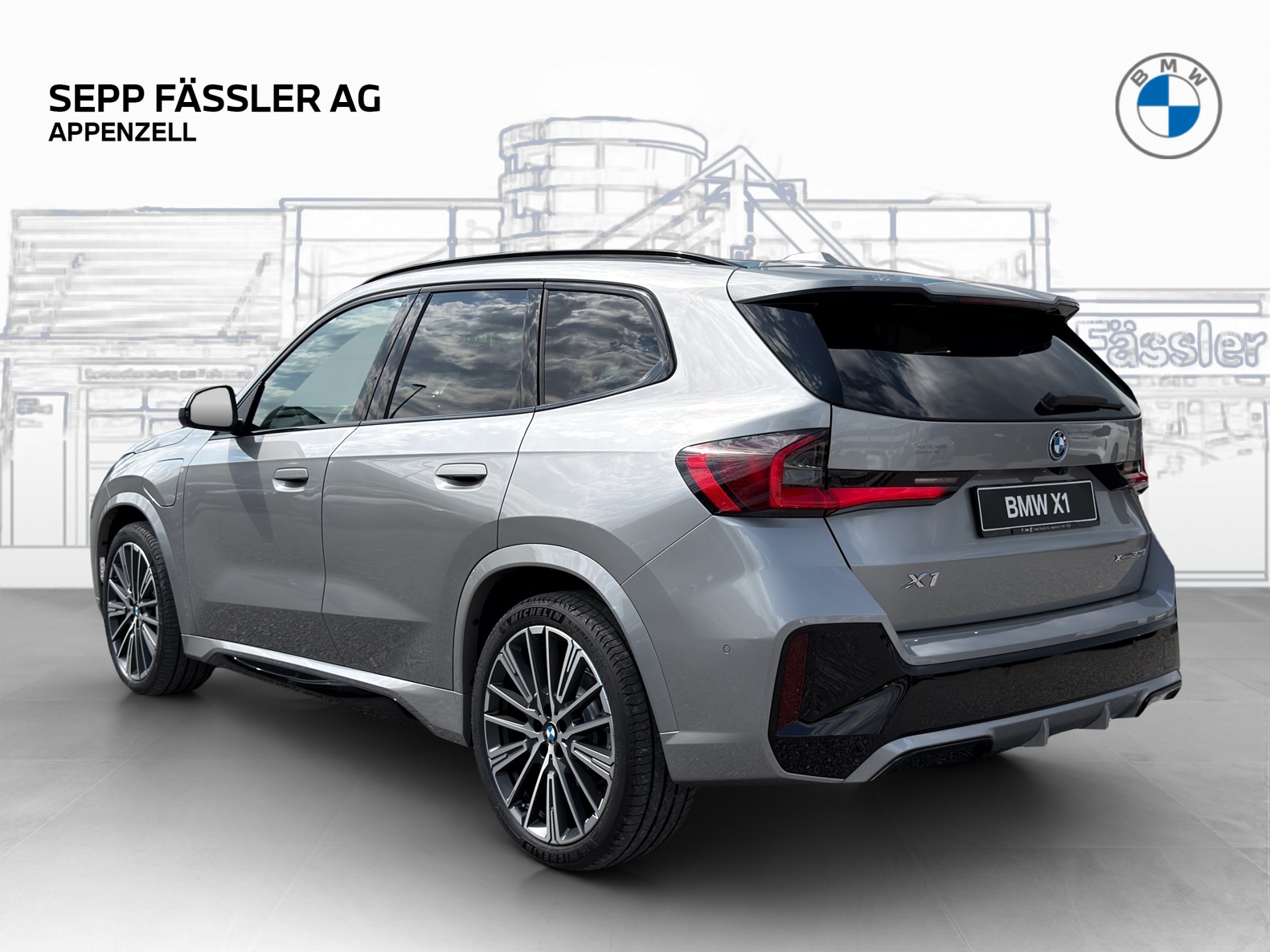 BMW X1 xDrive 30e M Sport-showroom-element-2