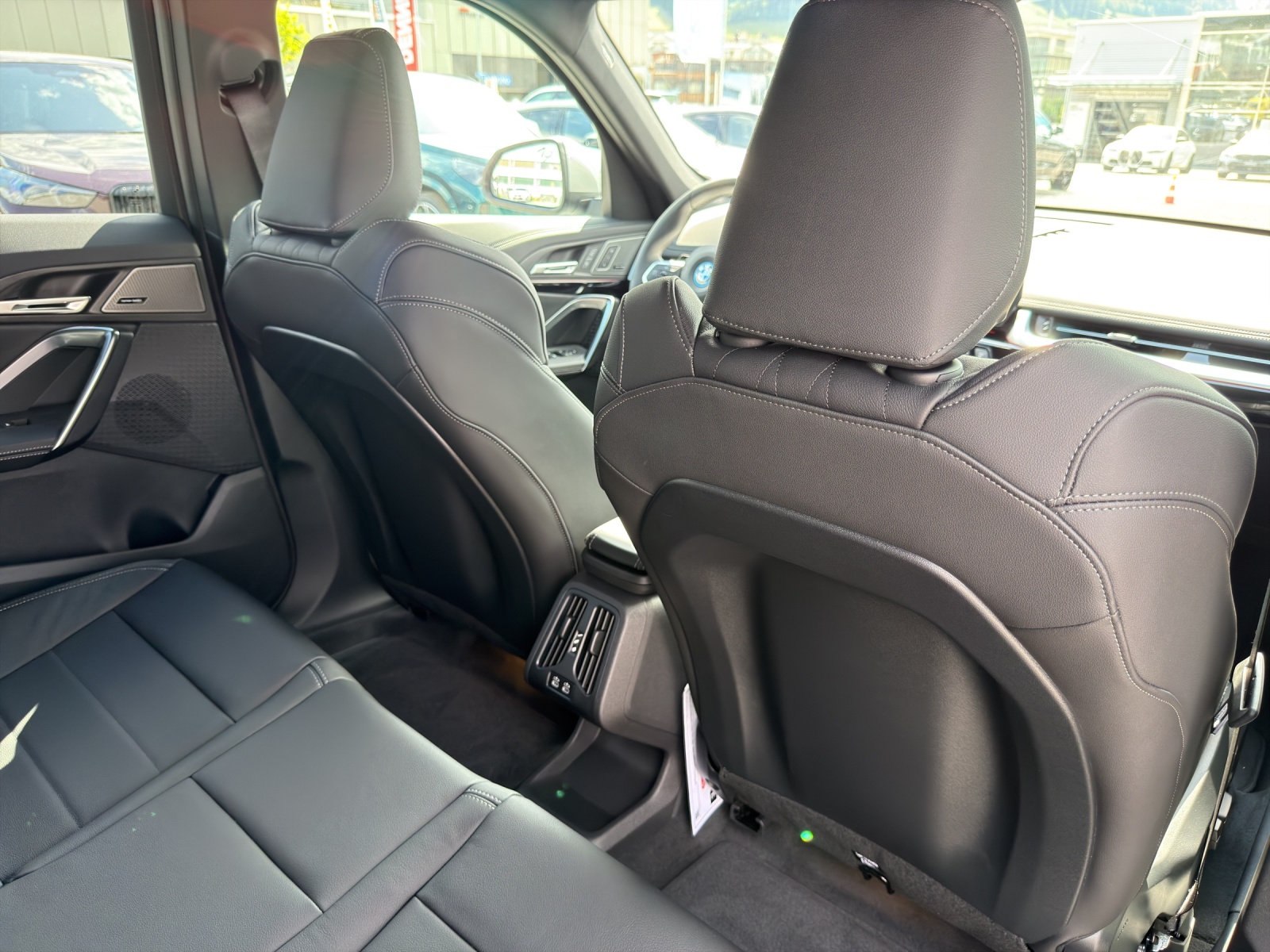 BMW X1 xDrive 30e M Sport-image-23