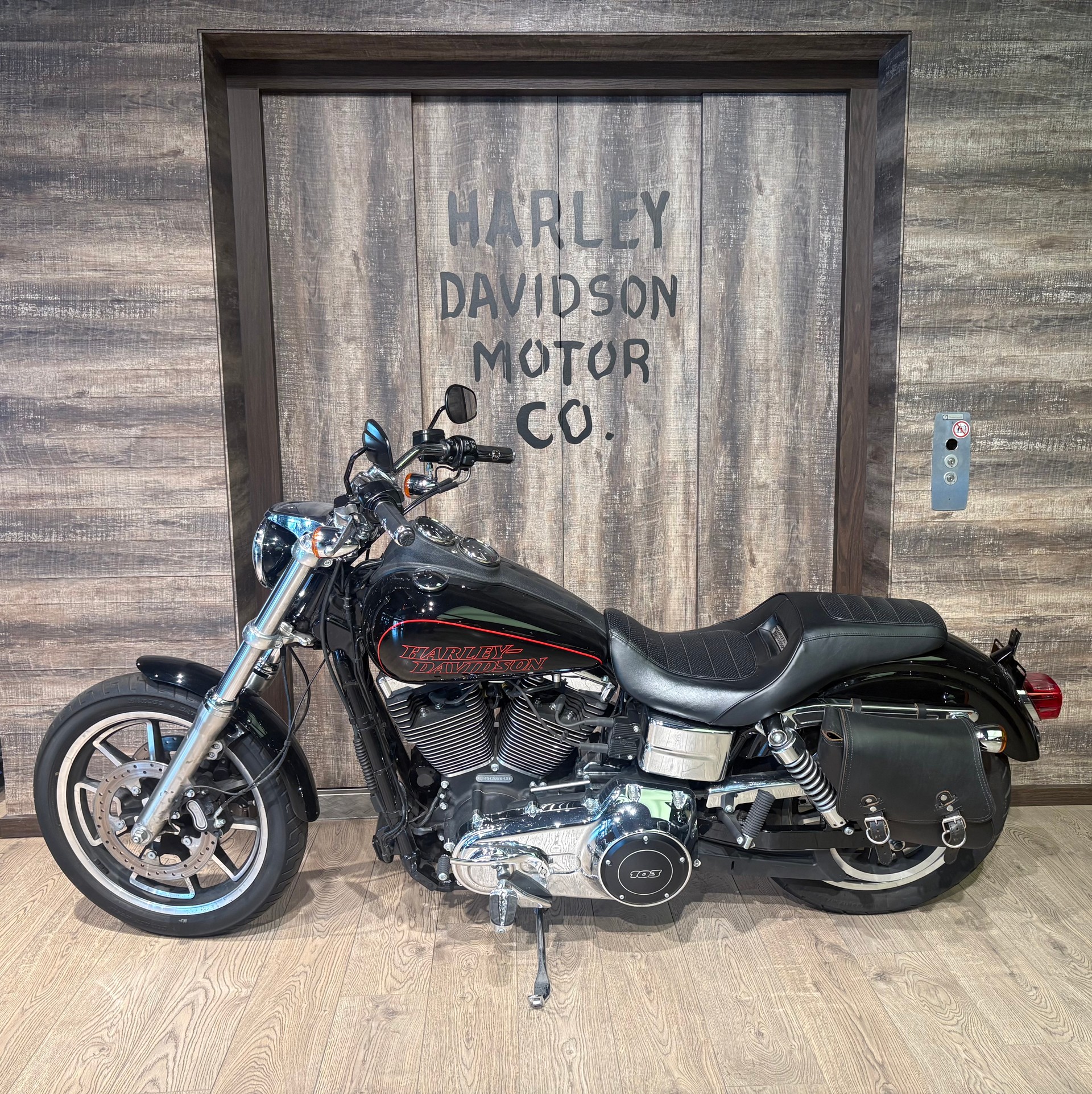 HARLEY-DAVIDSON FXDL Dyna Low Rider ABS-image-3