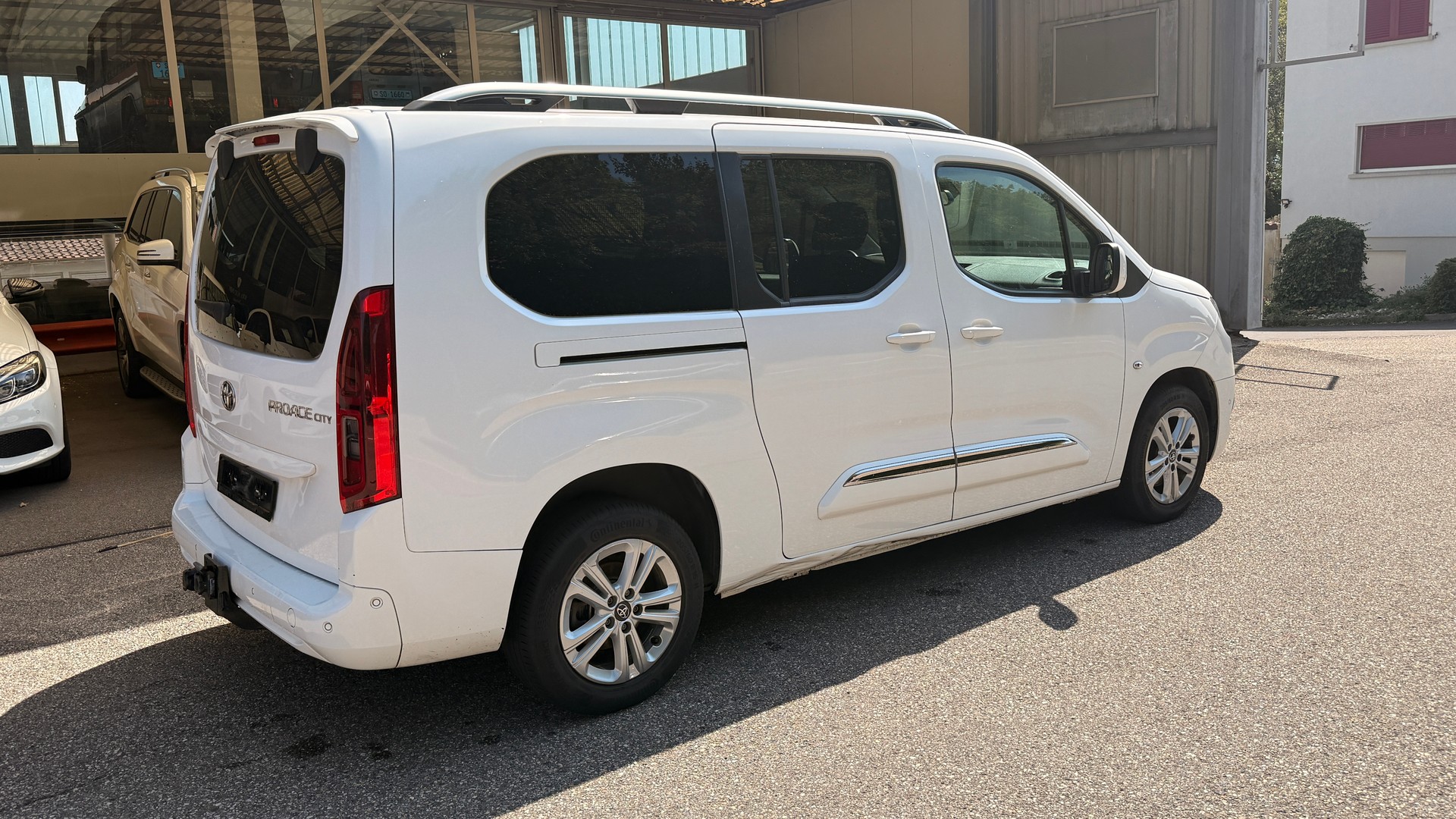 TOYOTA Proace City Verso 1.2 Style Long Automatik-image-4