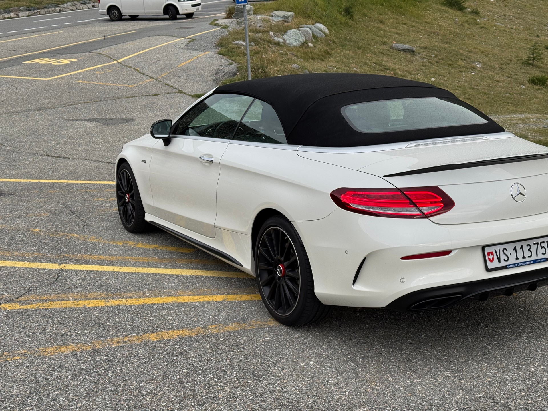 MERCEDES-BENZ C 43 AMG 4matic-image-4
