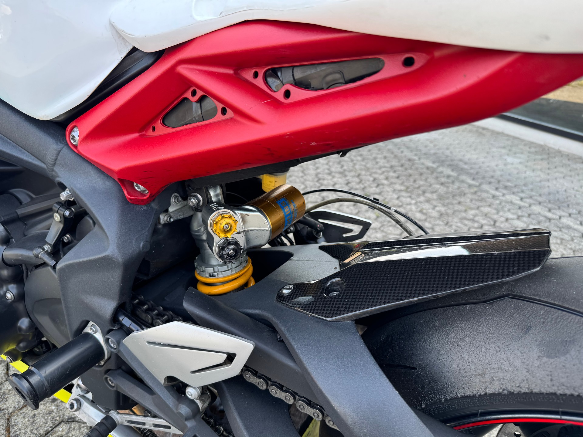 TRIUMPH Daytona 675 R ABS-image-2