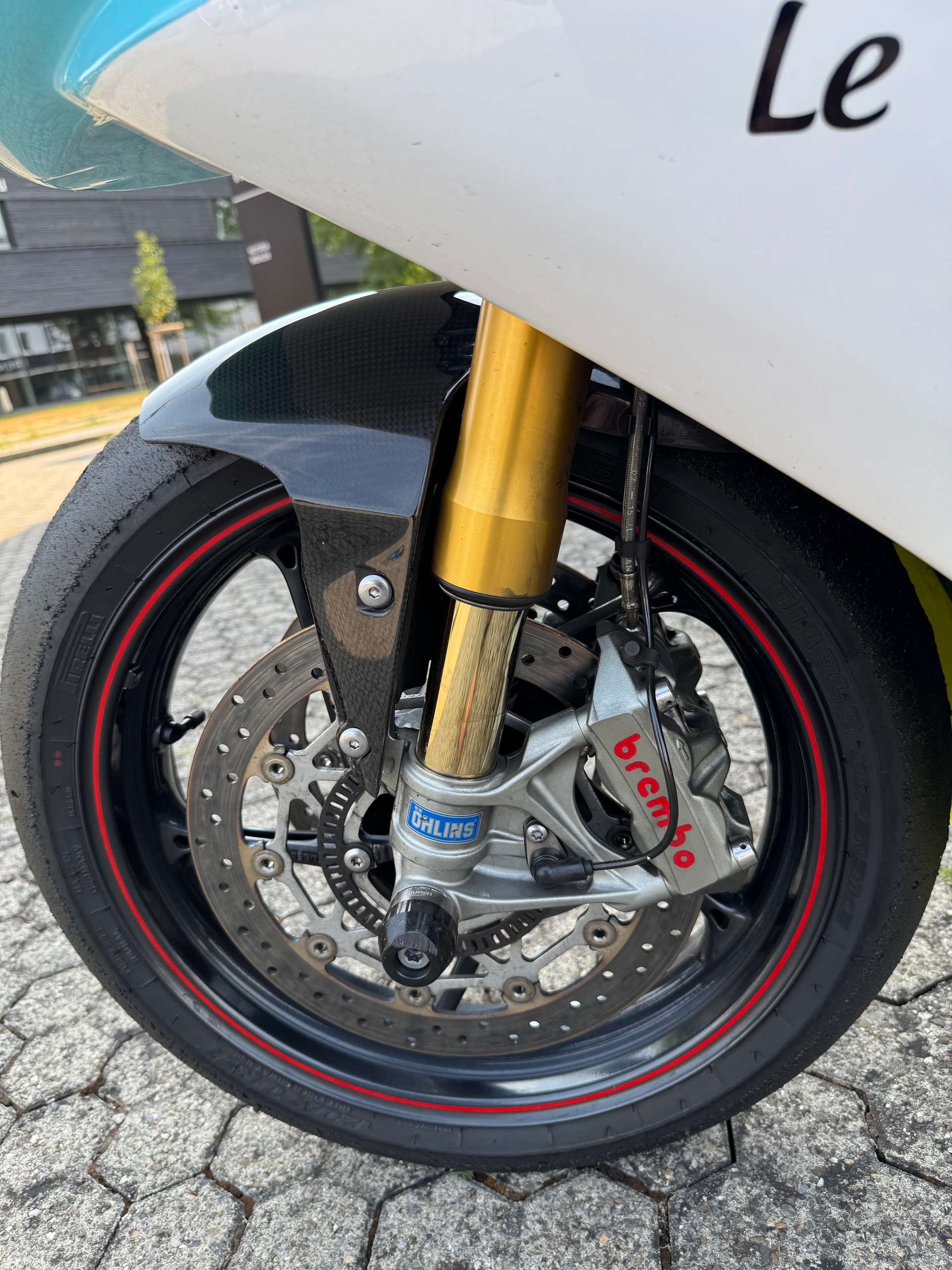 TRIUMPH Daytona 675 R ABS-image-1