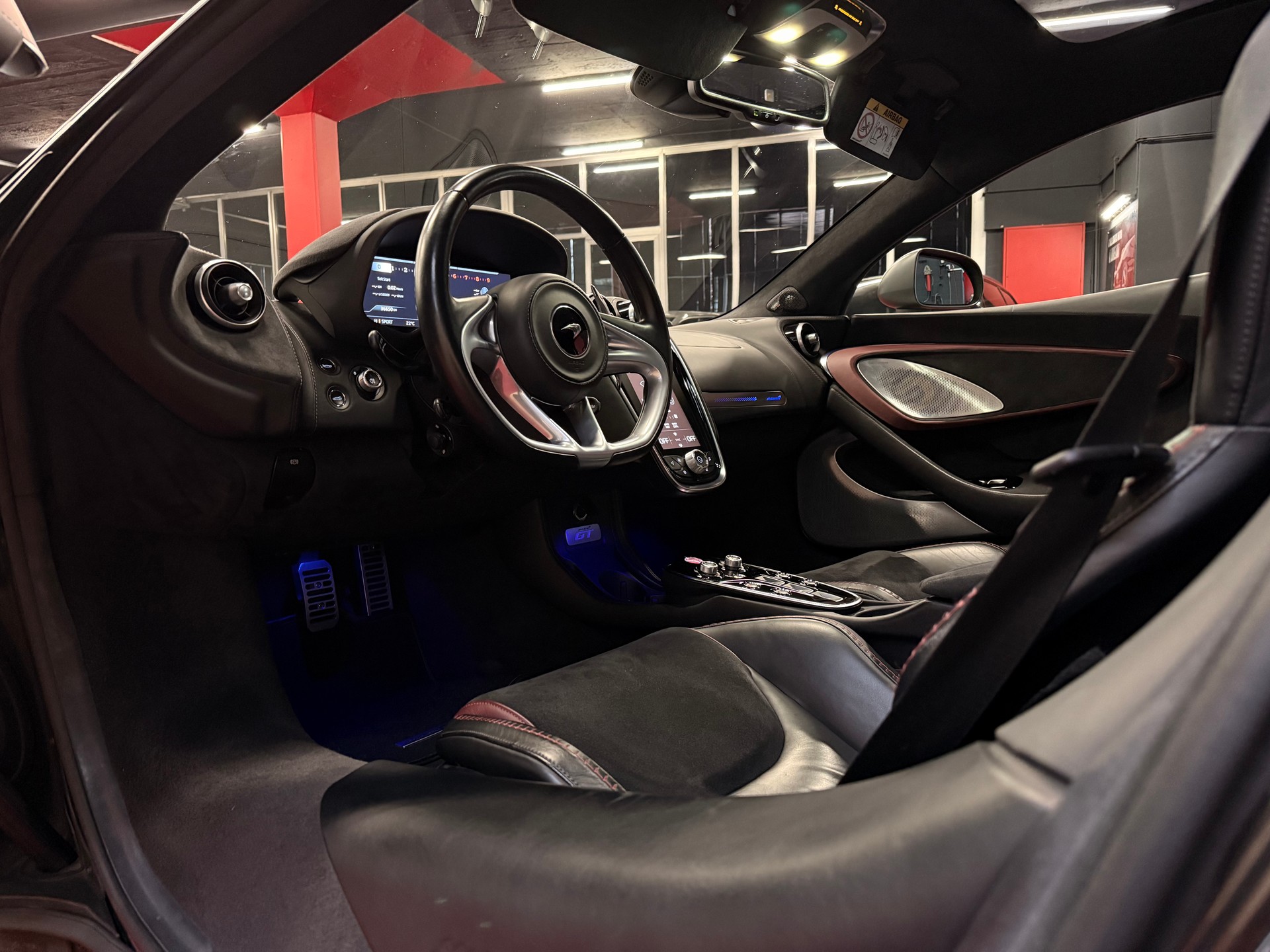 McLAREN GT Grey Matt / Komplett Matt PPF foliert / Inkl. Garantie-image-12