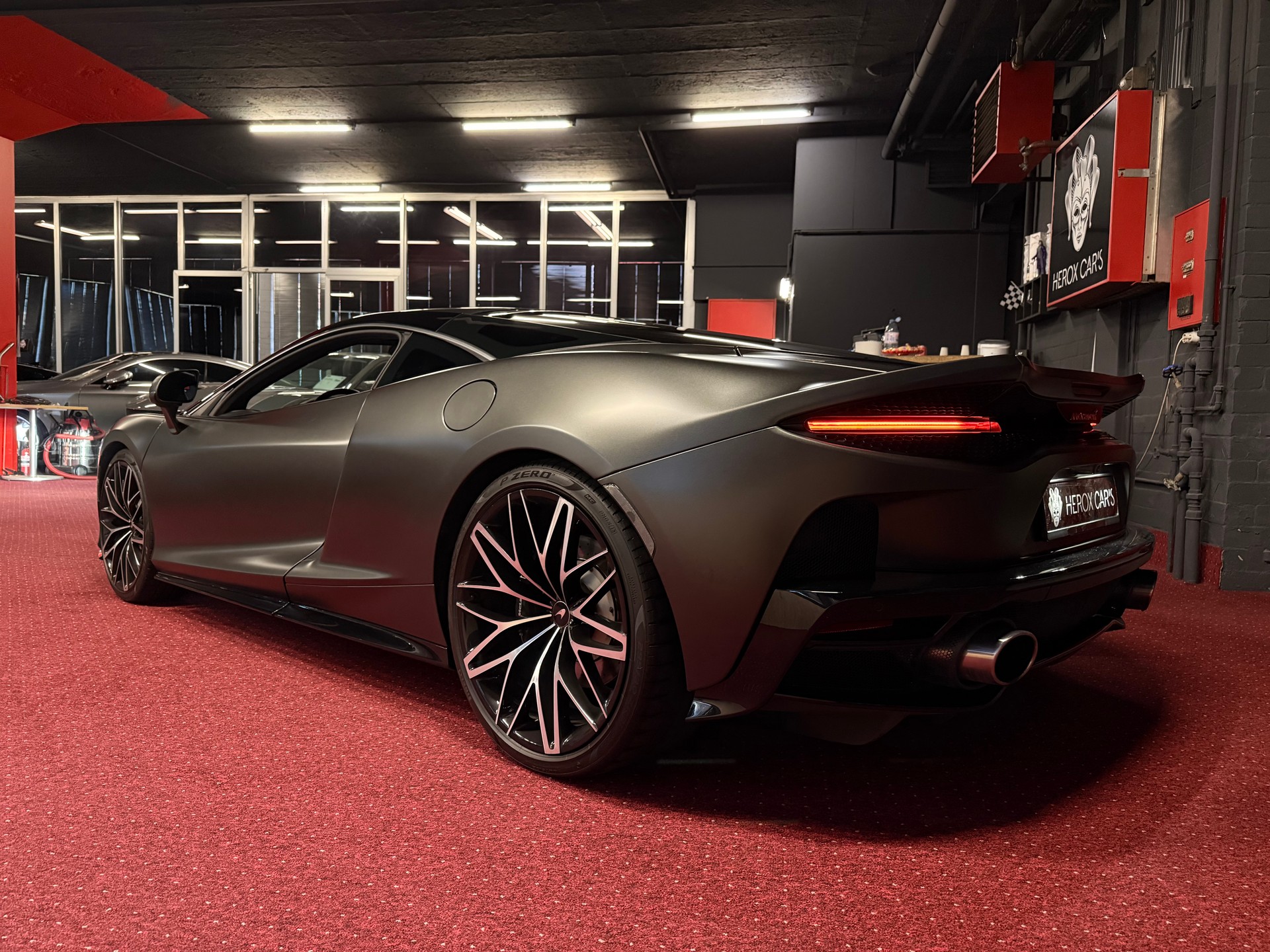 McLAREN GT Grey Matt / Komplett Matt PPF foliert / Inkl. Garantie-image-7