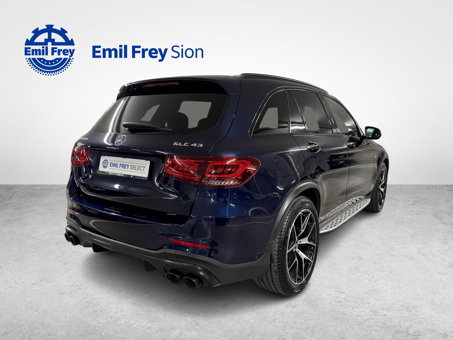 MERCEDES-BENZ GLC 43 AMG 4m-showroom-element-2