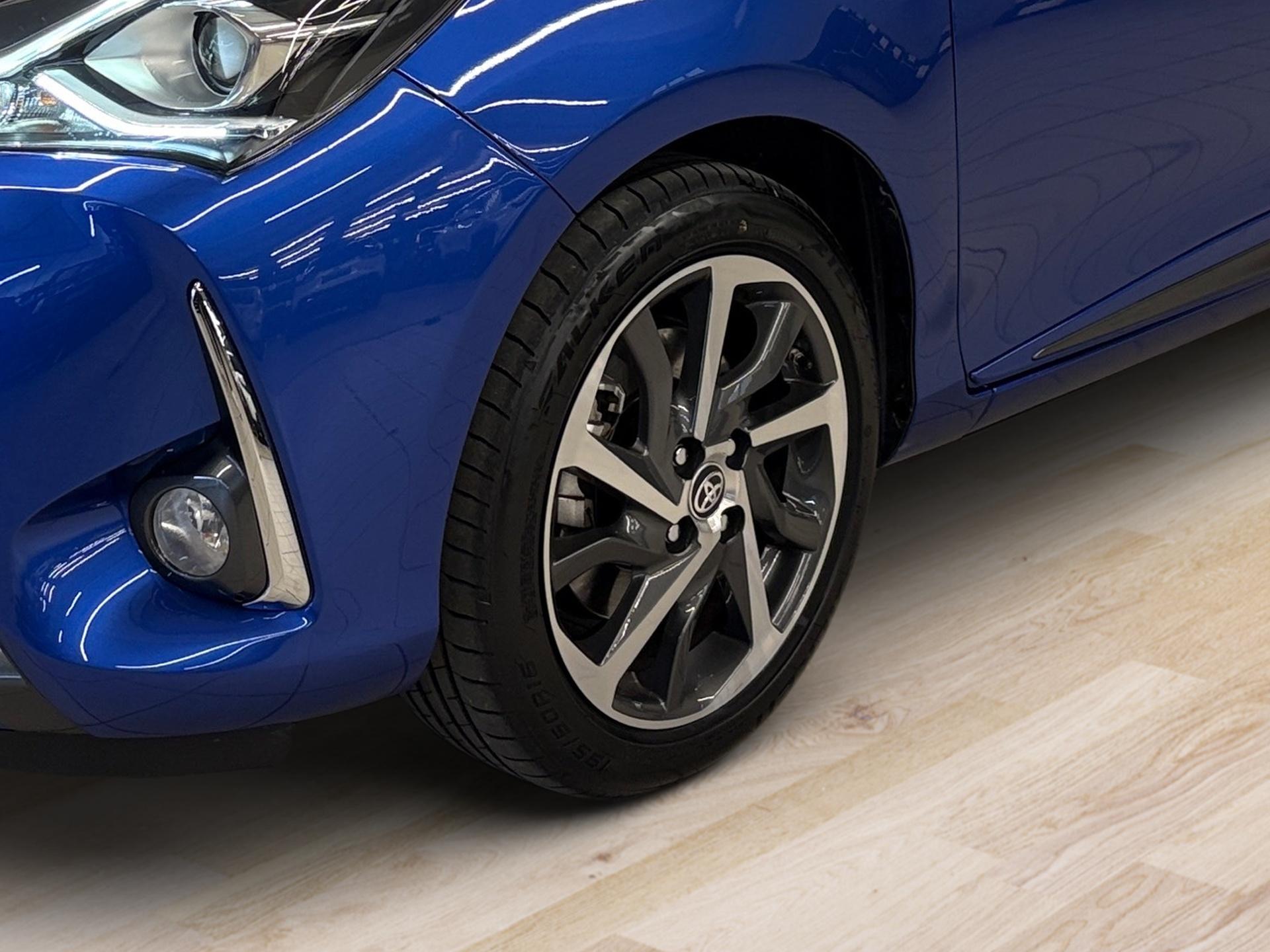 TOYOTA Yaris 1.5 VVT-i Hybrid Trend e-CVT-image-9