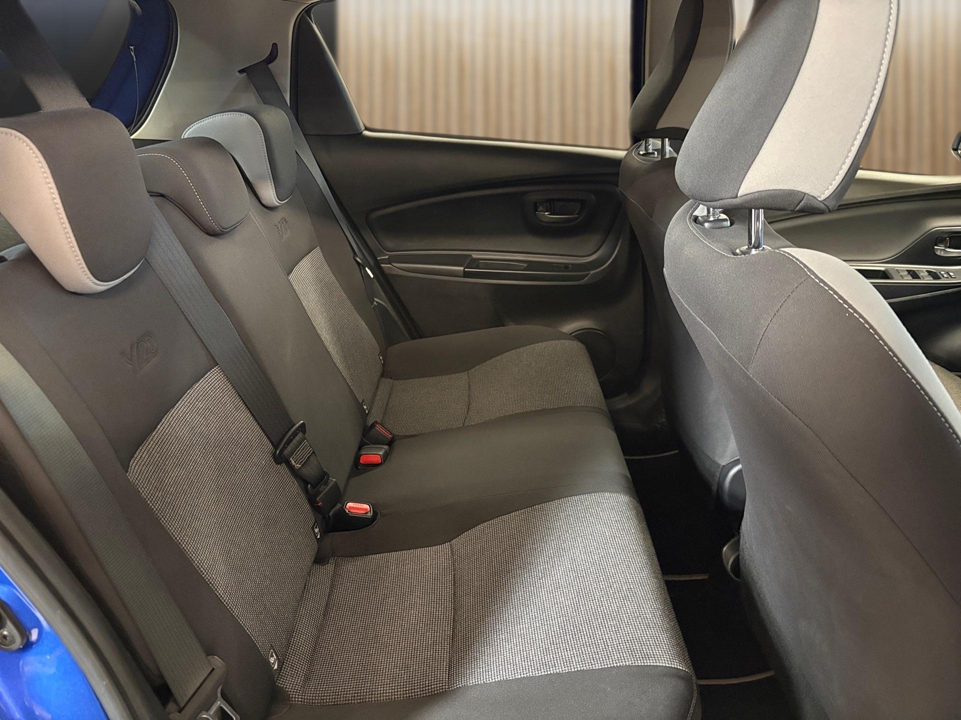 TOYOTA Yaris 1.5 VVT-i Hybrid Trend e-CVT-image-13