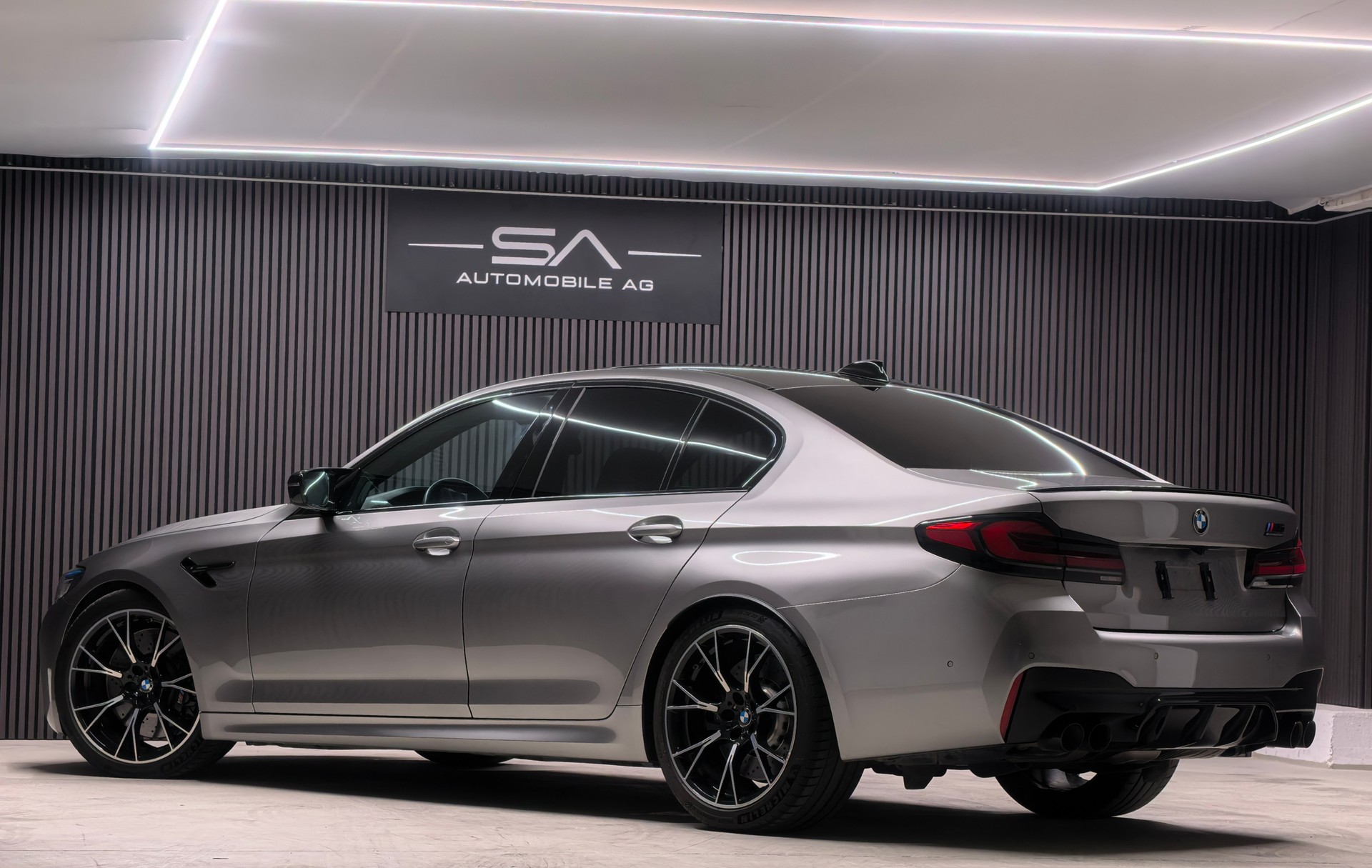 BMW M5 xDrive Competition Drivelogic🇨🇭-image-5