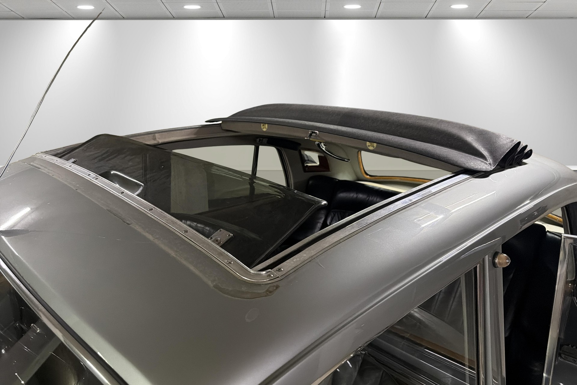 BENTLEY S3 SIII-image-18