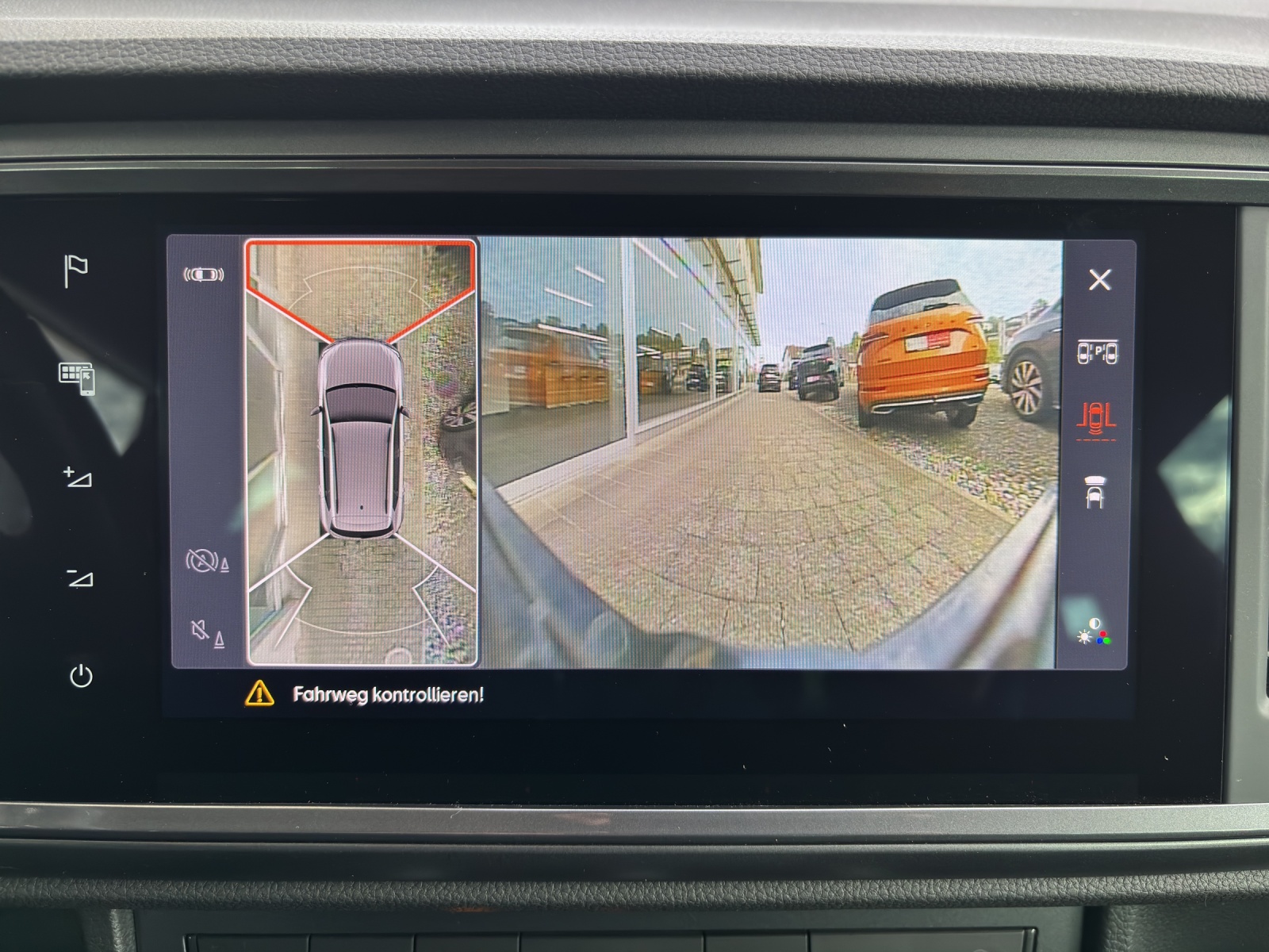 CUPRA Ateca 2.0TSI VZ 4Drive DSG mit AHK & elektr. Ledersitze mit Memory-image-19