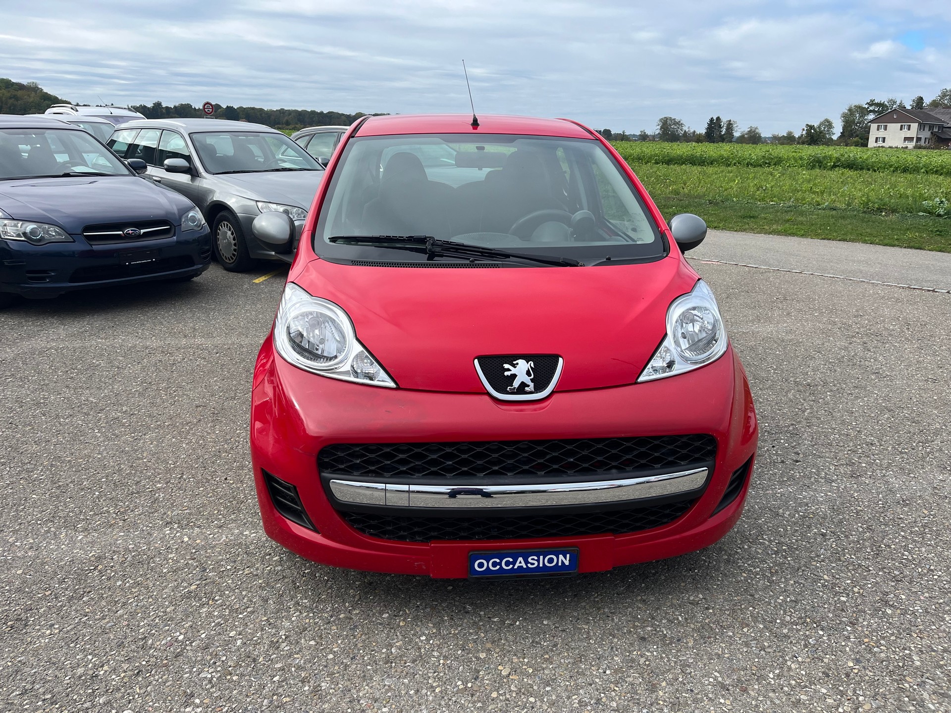 PEUGEOT 107 1.0 Trendy-image-2