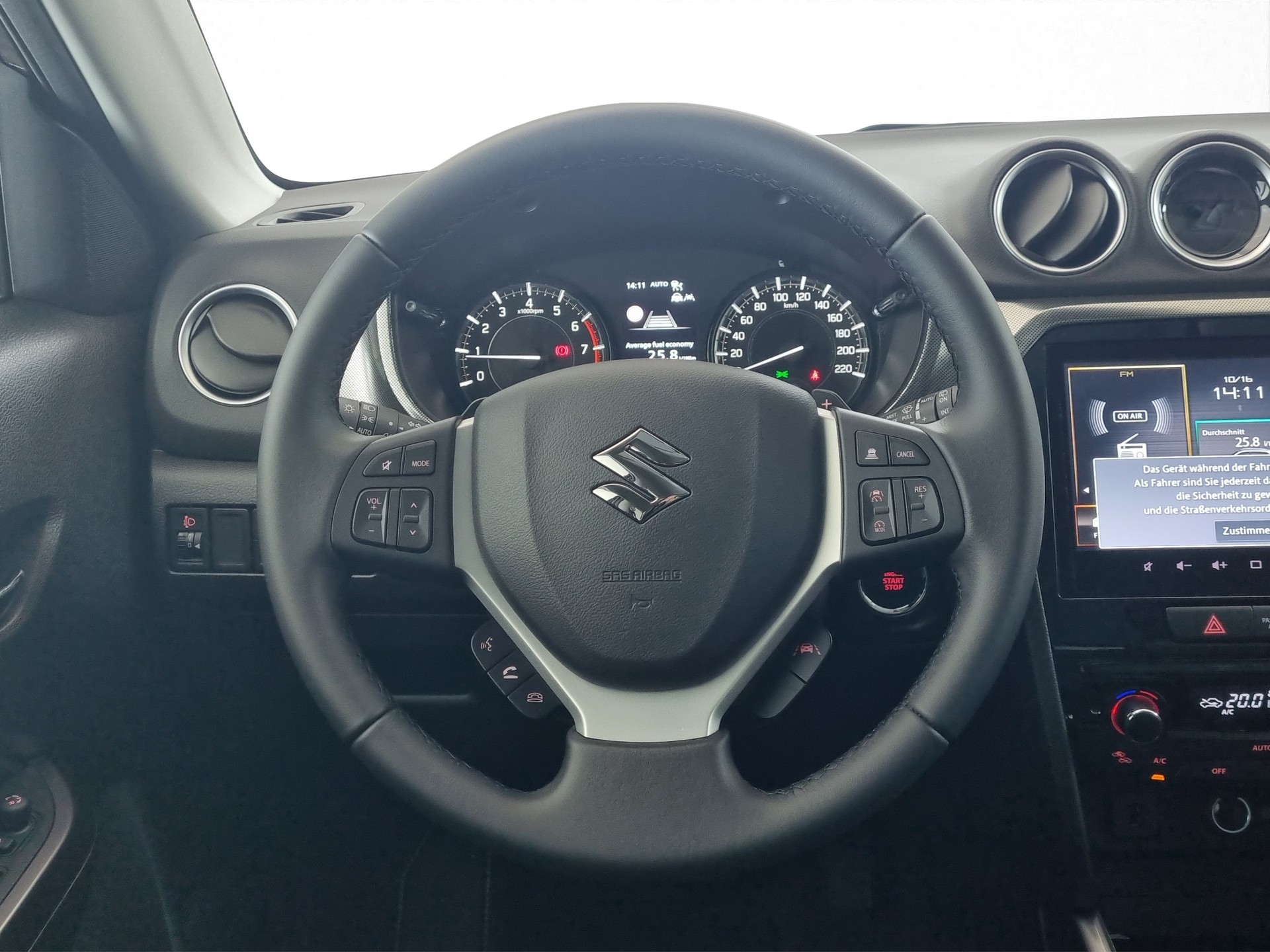 SUZUKI Vitara 1.4 Compact Top Hyb. 4x4 AT-image-8