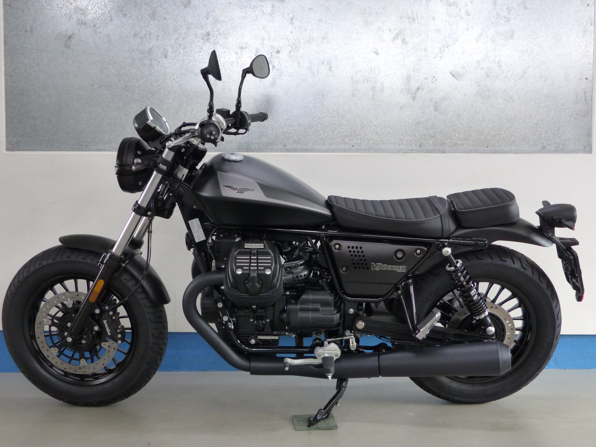 MOTO GUZZI V9 Bobber 850 ABS-image-7