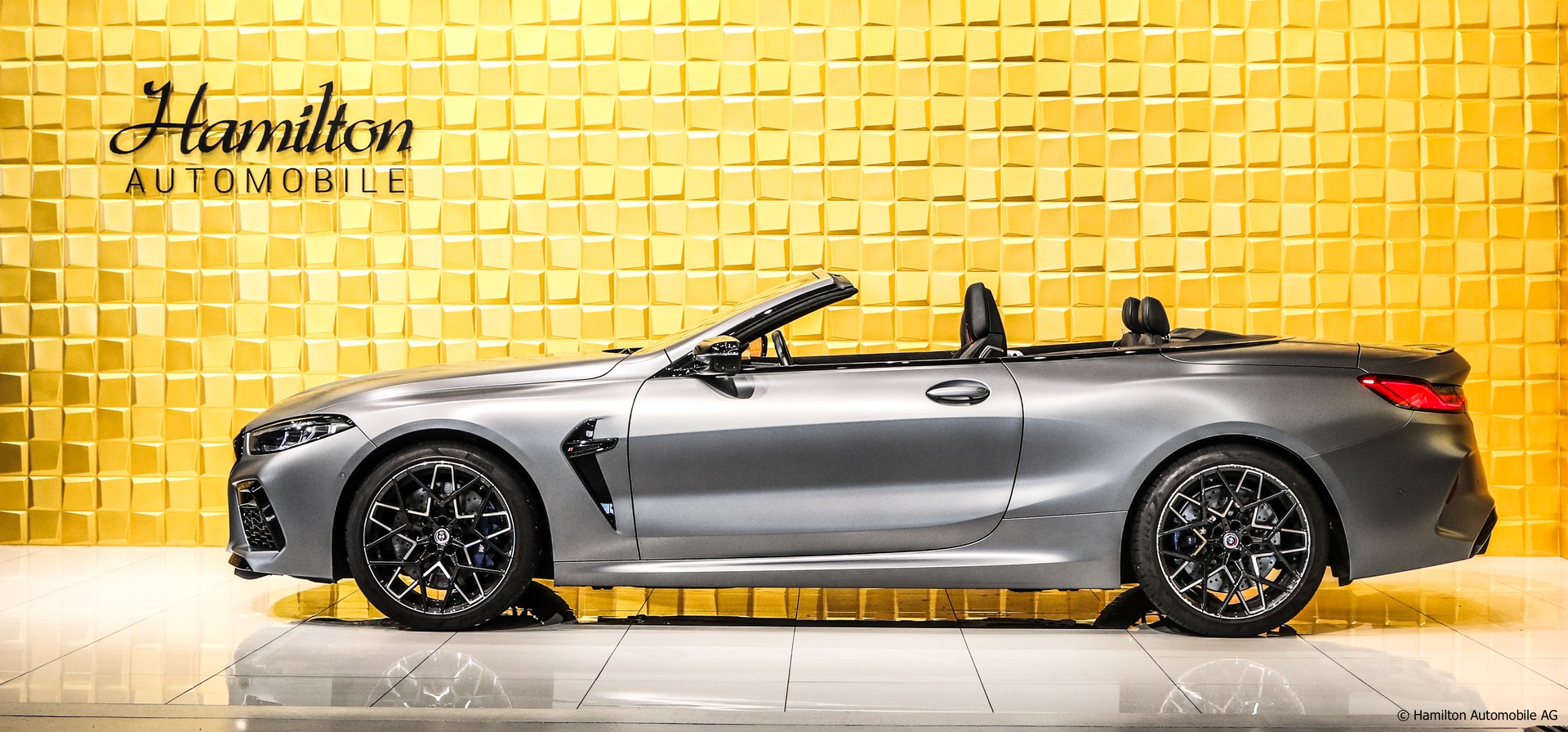 BMW M8 Competition Cabrio xDrive Steptronic-image-5