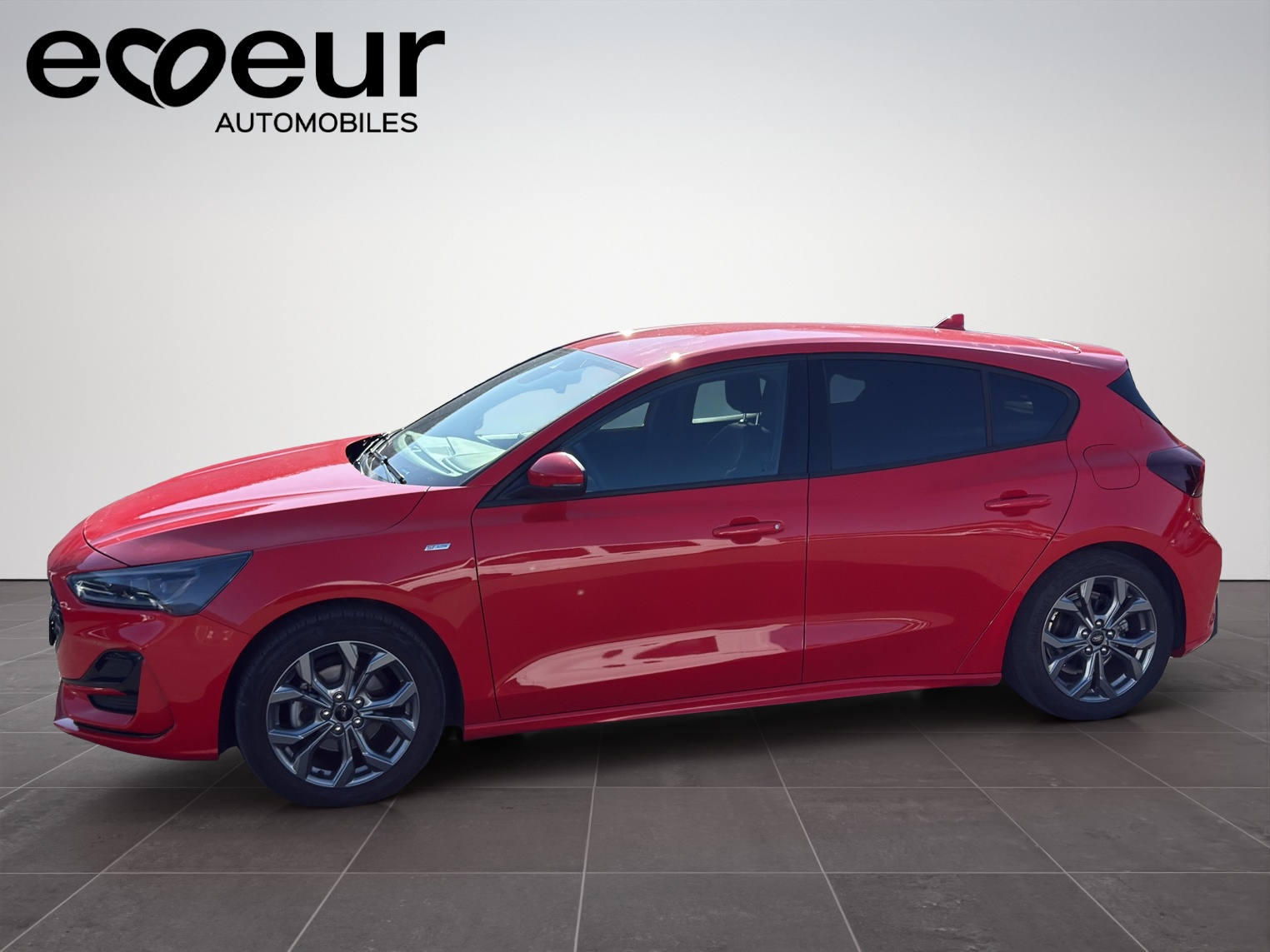 FORD Focus 1.0i EcoB Hybrid 155 ST-Line X-image-2