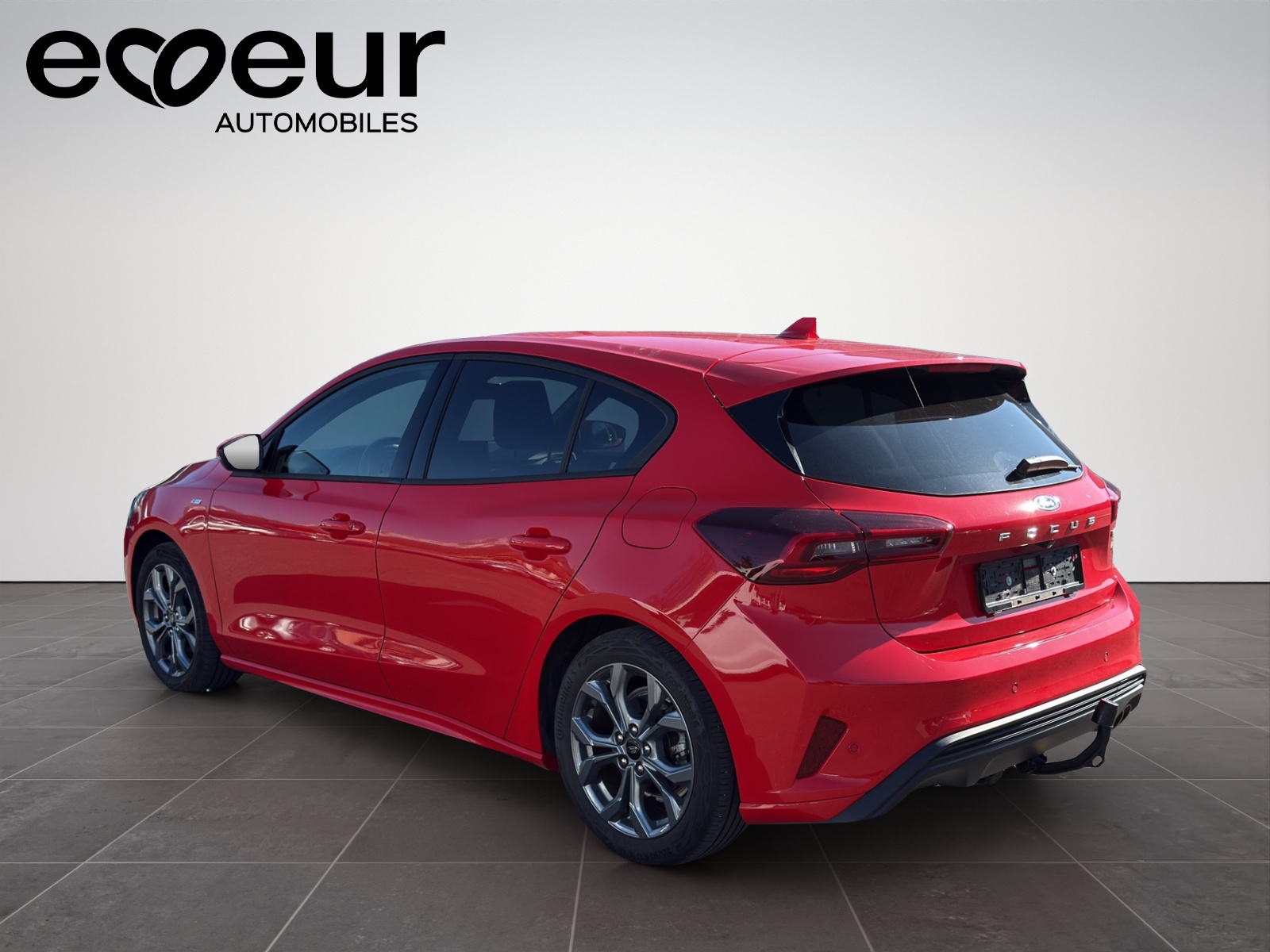 FORD Focus 1.0i EcoB Hybrid 155 ST-Line X-image-3