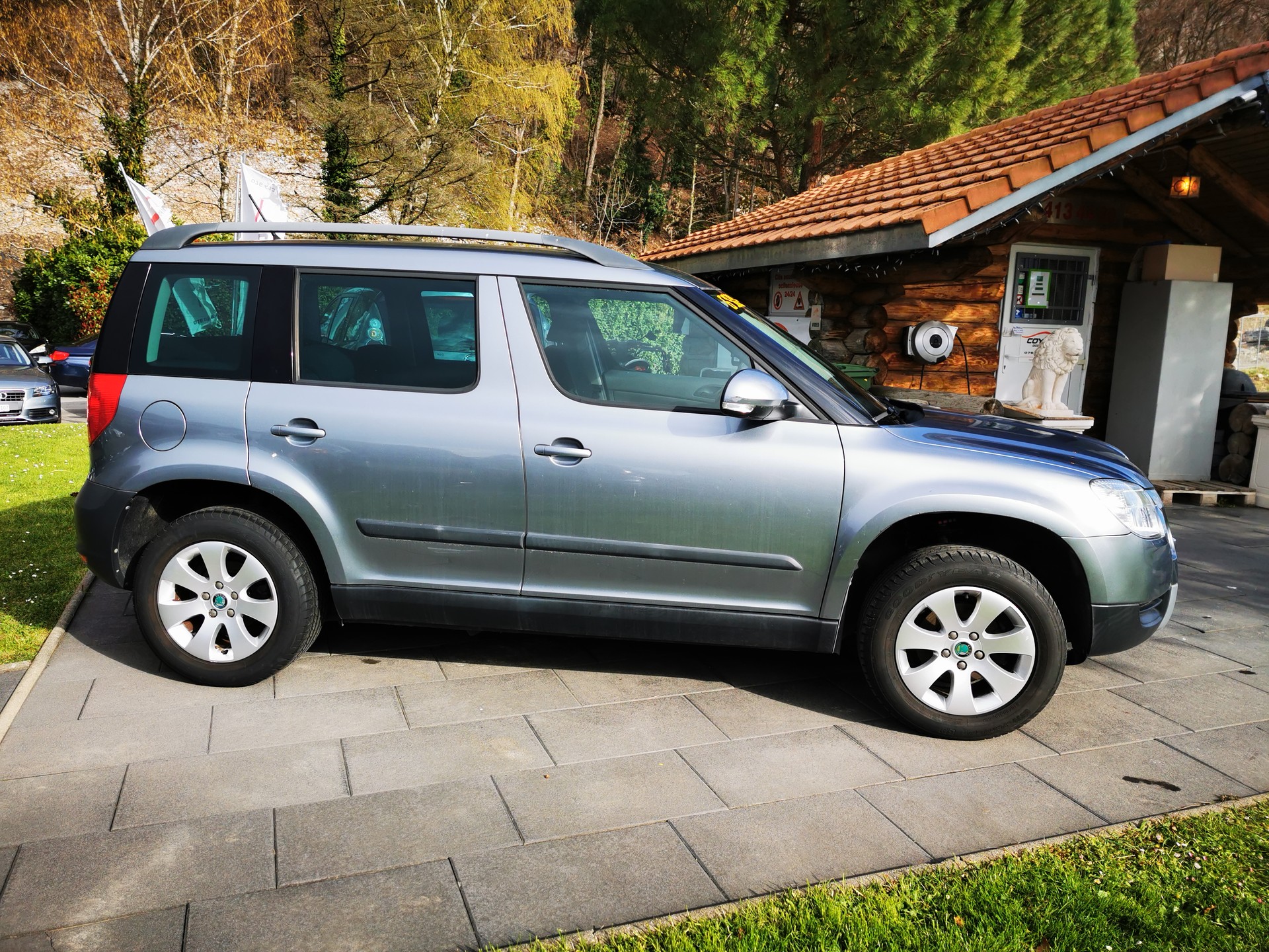 SKODA Yeti 1.2 TSI Clever-image-13