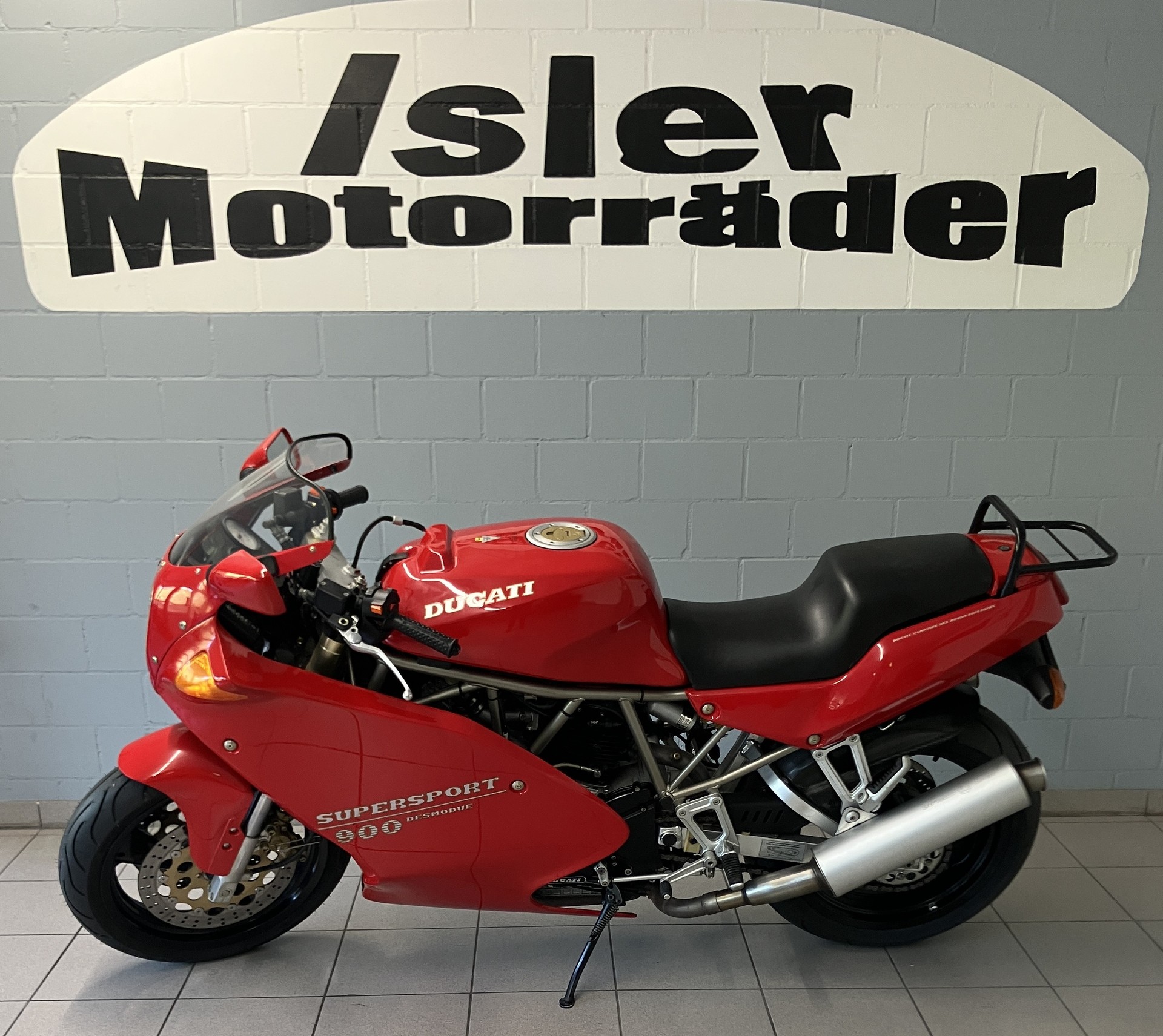 DUCATI 900SS-image-2