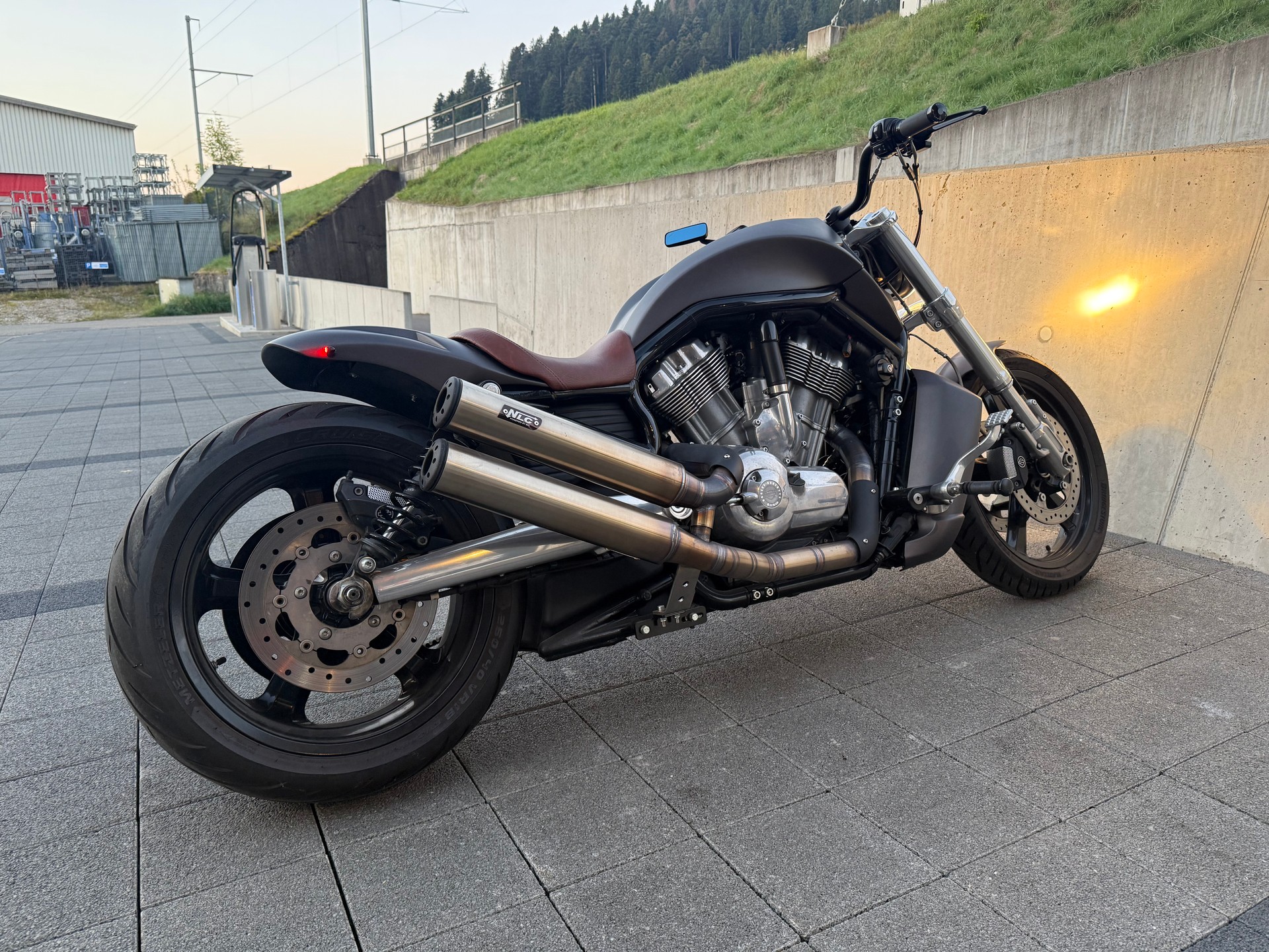 HARLEY-DAVIDSON VRSCF V-Rod Muscle ABS-image-1