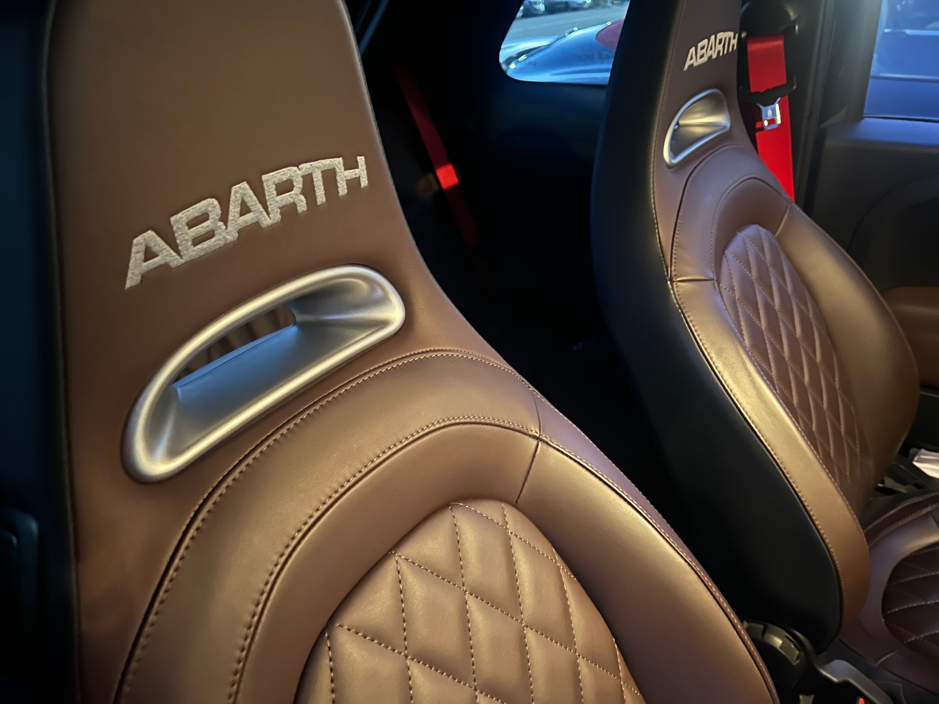 FIAT 595 1.4 16V Turbo Abarth Scorpion Legend Competizione 70th Anniversary-image-3