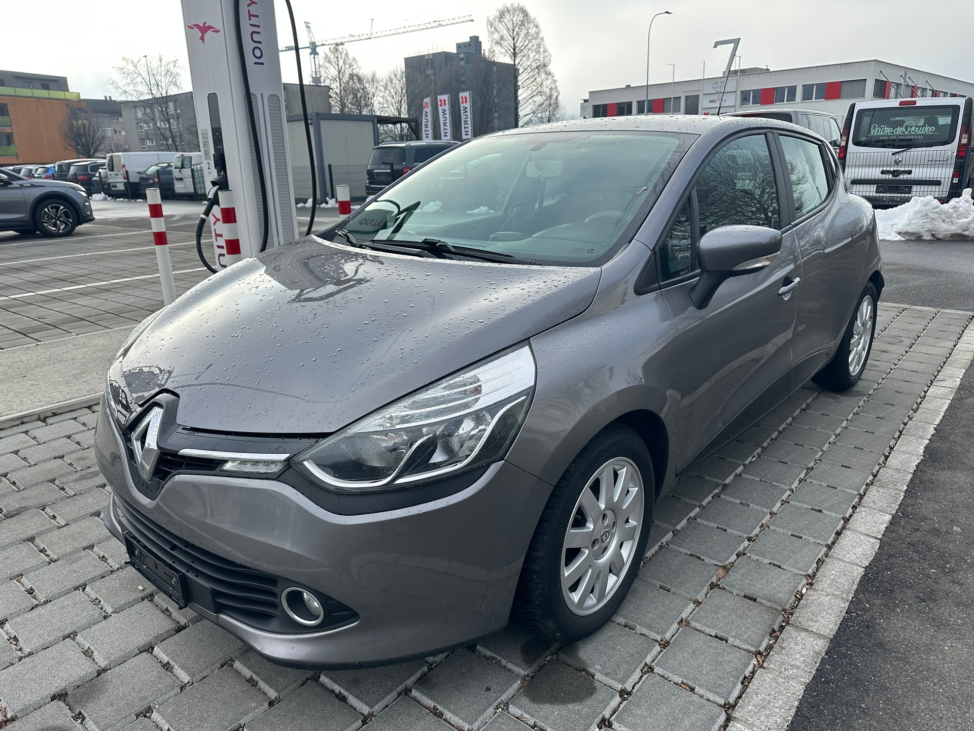 RENAULT Clio 0.9 12V Dynamique-image-1