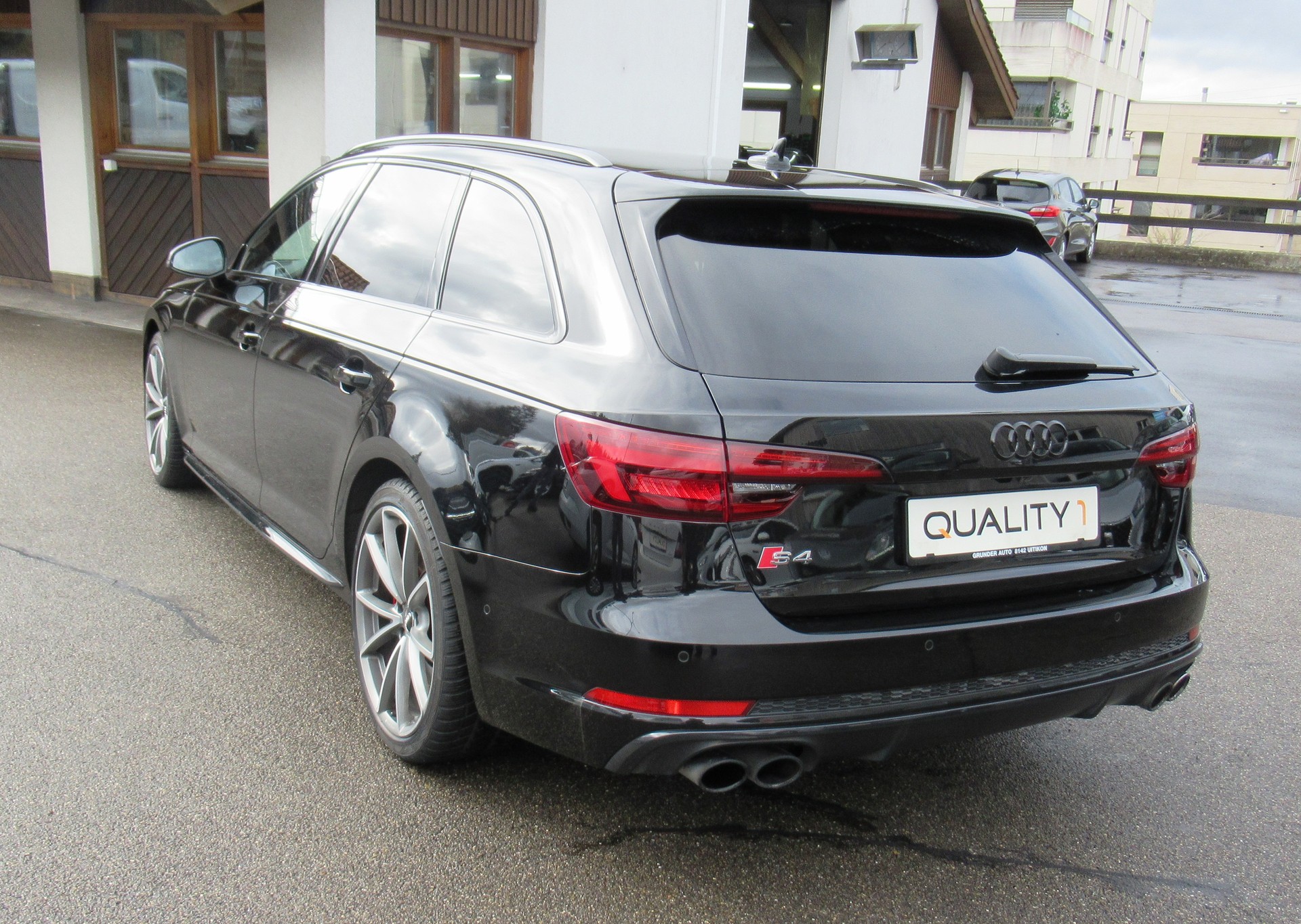 AUDI S4 Avant 3.0 TFSI quattro tiptronic-image-6