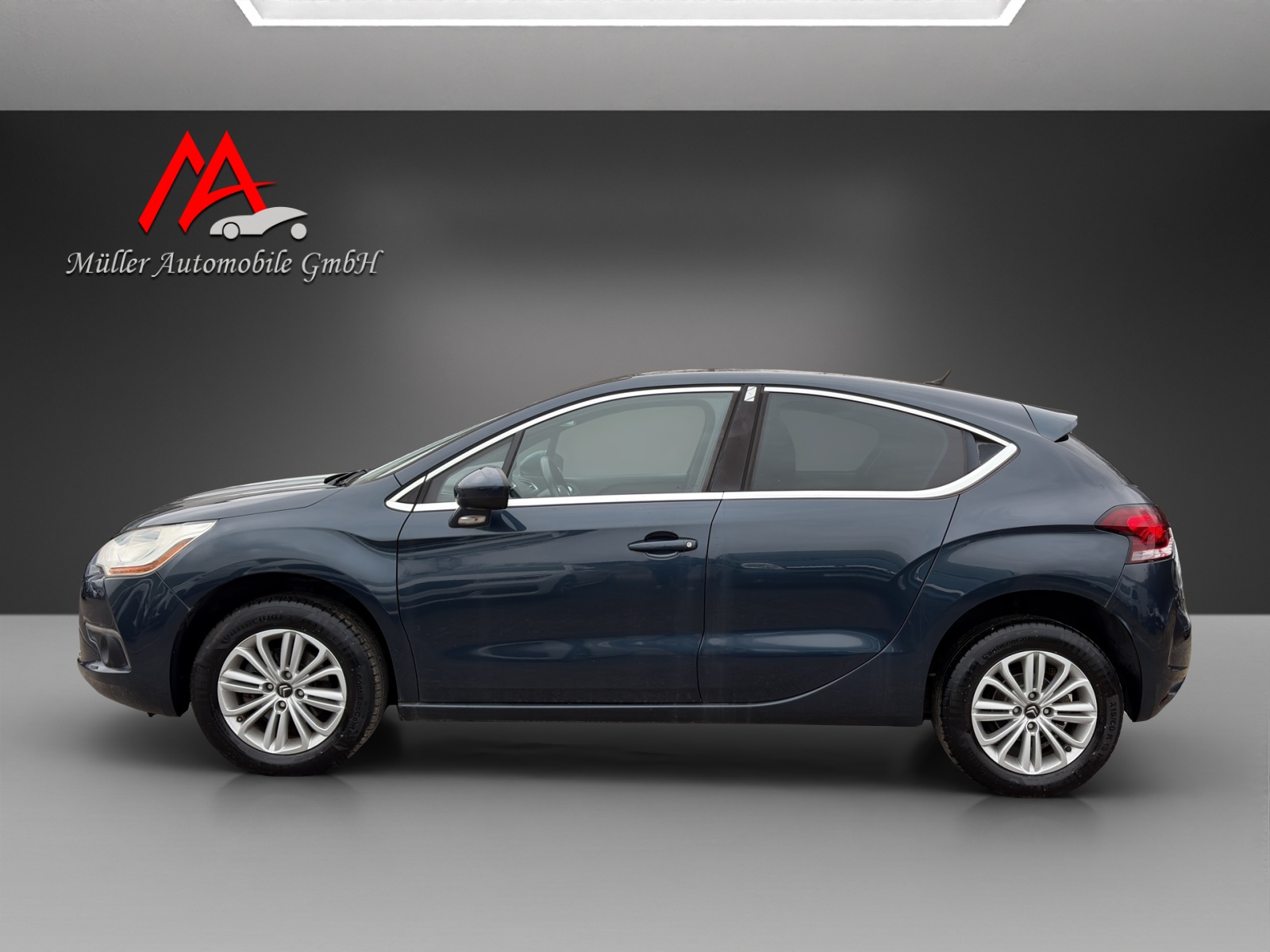 DS AUTOMOBILES DS4 1.6 VTi Chic-showroom-element-2
