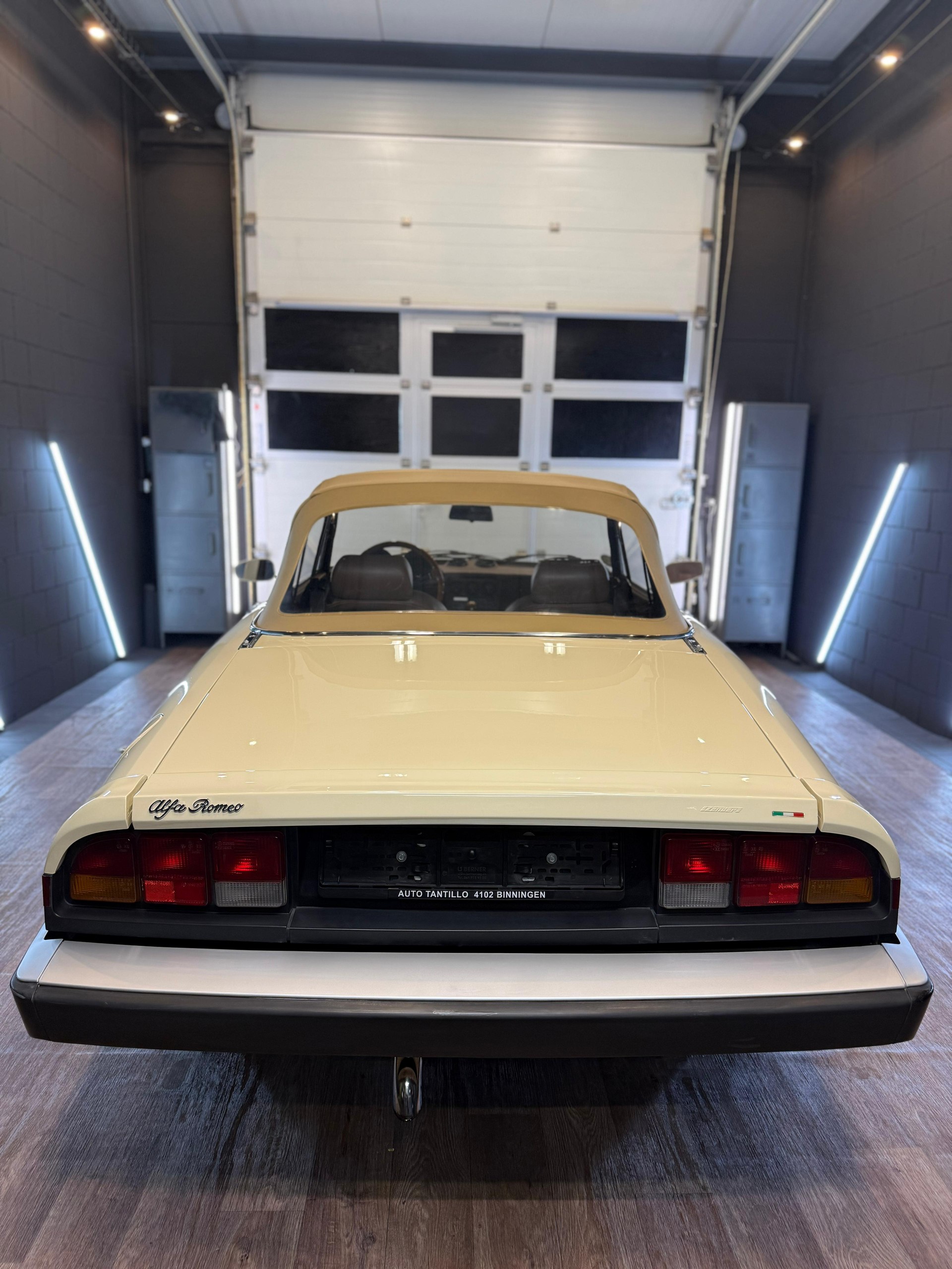 ALFA ROMEO Spider 2.0 (Veloce) 128 PS, Doppelvergaser, Veteran 08.2025-image-5
