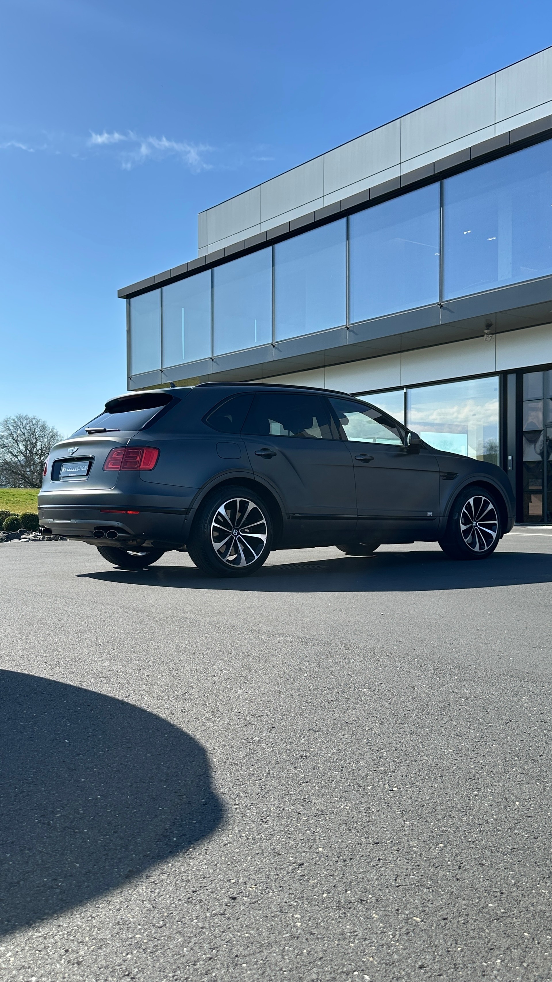 BENTLEY Bentayga W12-image-12