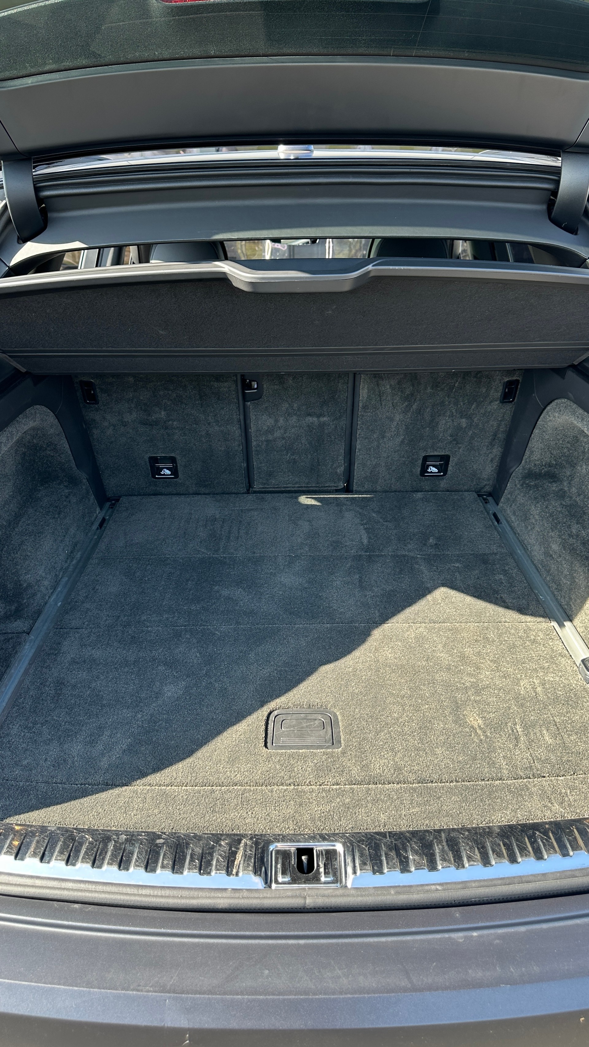 BENTLEY Bentayga W12-image-21