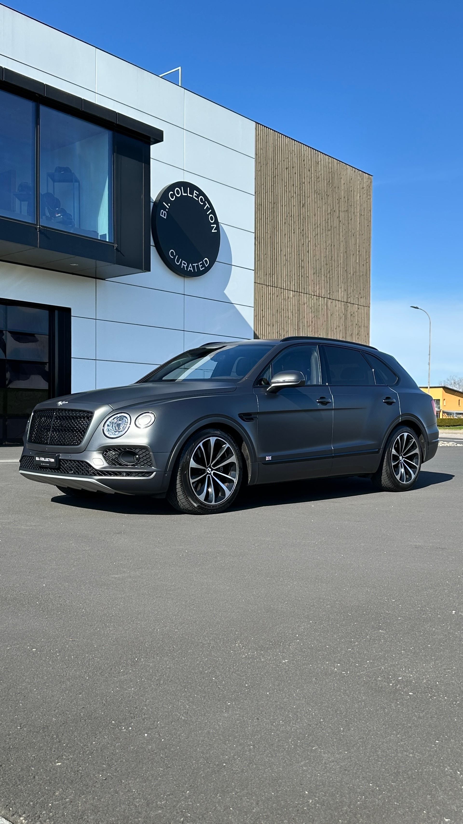 BENTLEY Bentayga W12