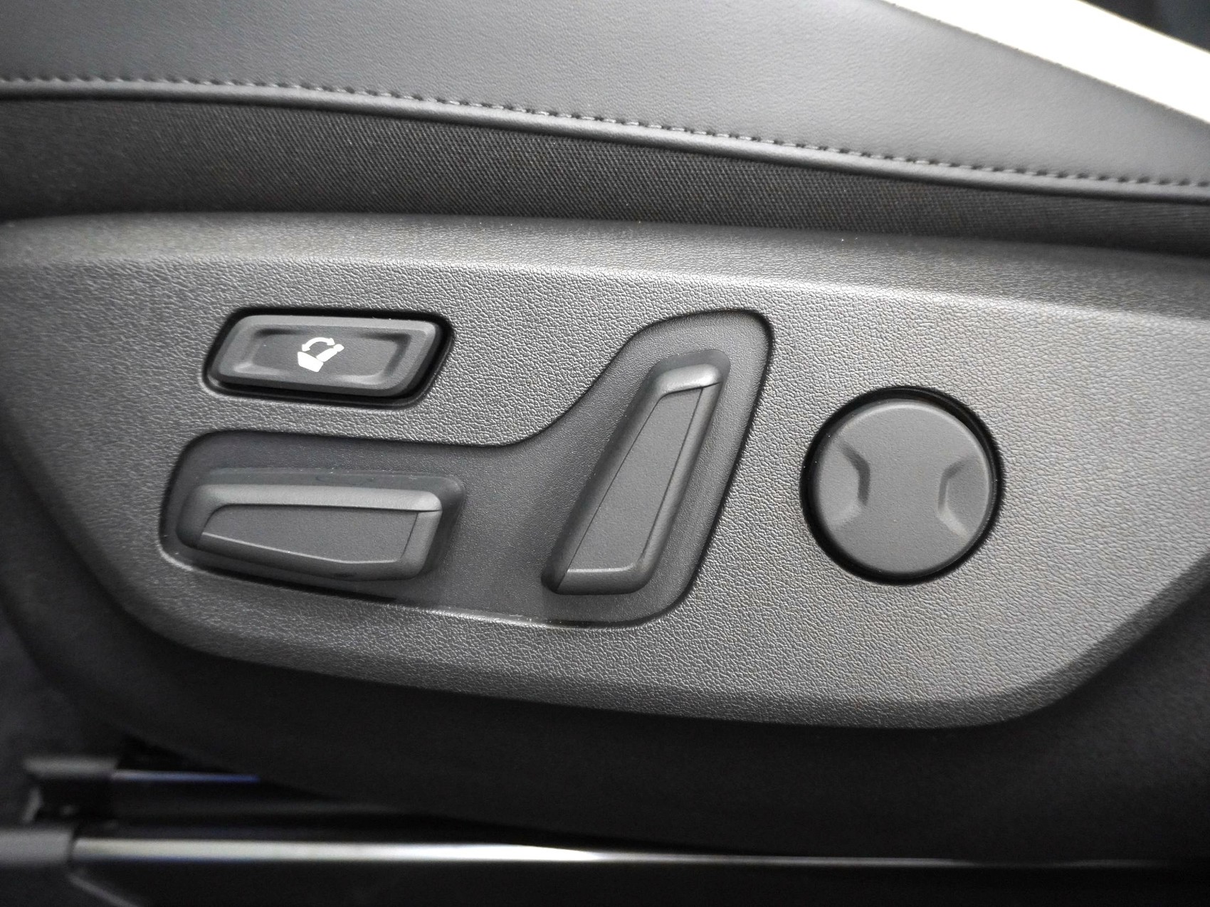 KIA EV6 84 kWh GT-Line 4x4-image-12