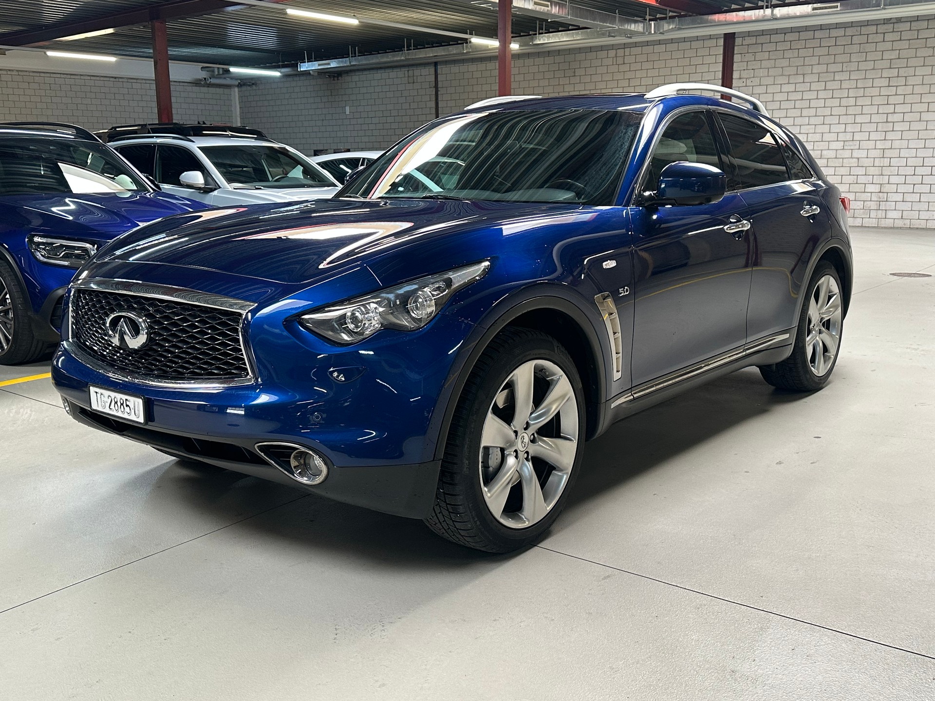 INFINITI QX70 5.0 S Premium AWD Automatic