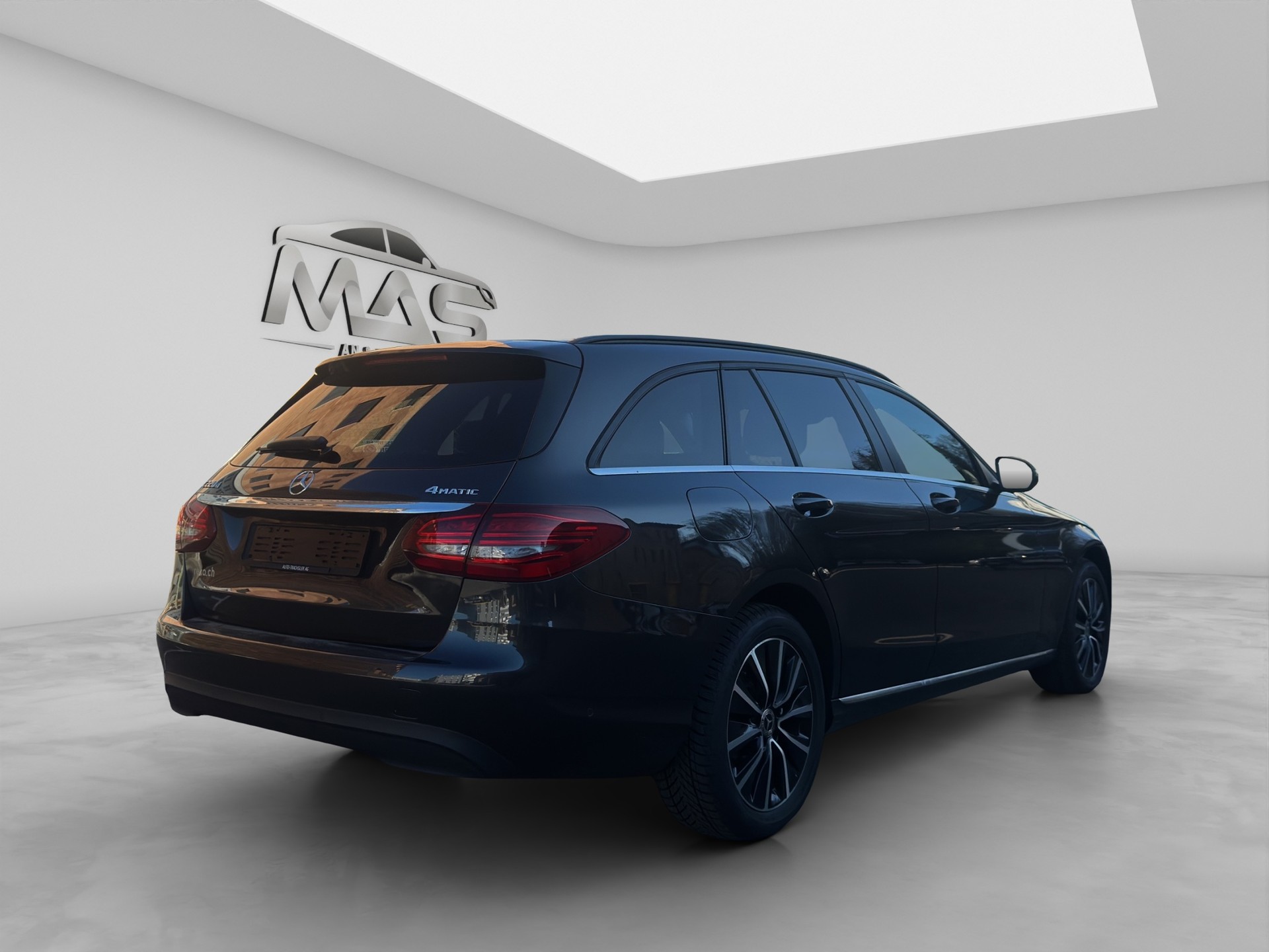 MERCEDES-BENZ C 200 4Matic-image-5